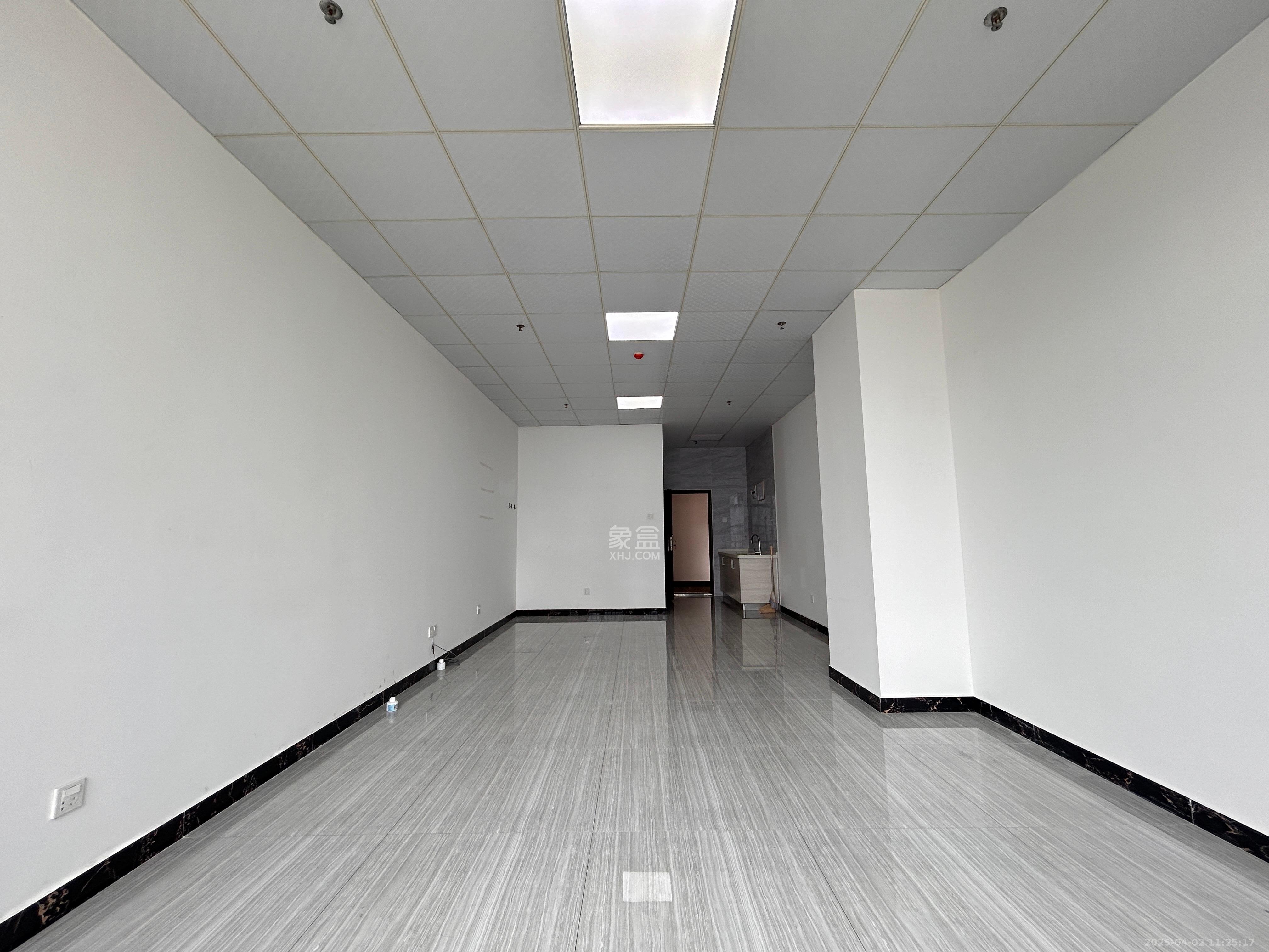 荣悦台  1室1厅1卫    2000.0元/月 荣悦台  1室1厅1卫    2000.0元/月室内图