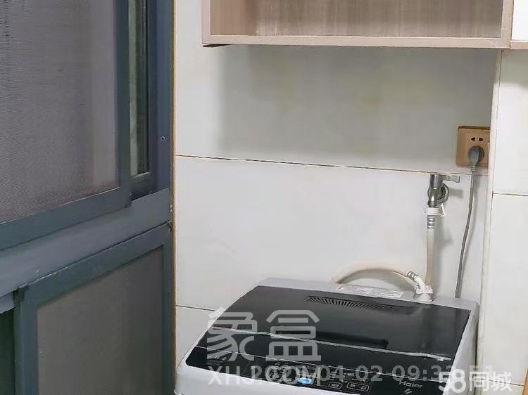 佳美紫郡  3室2厅2卫   2000.00元/月室内图