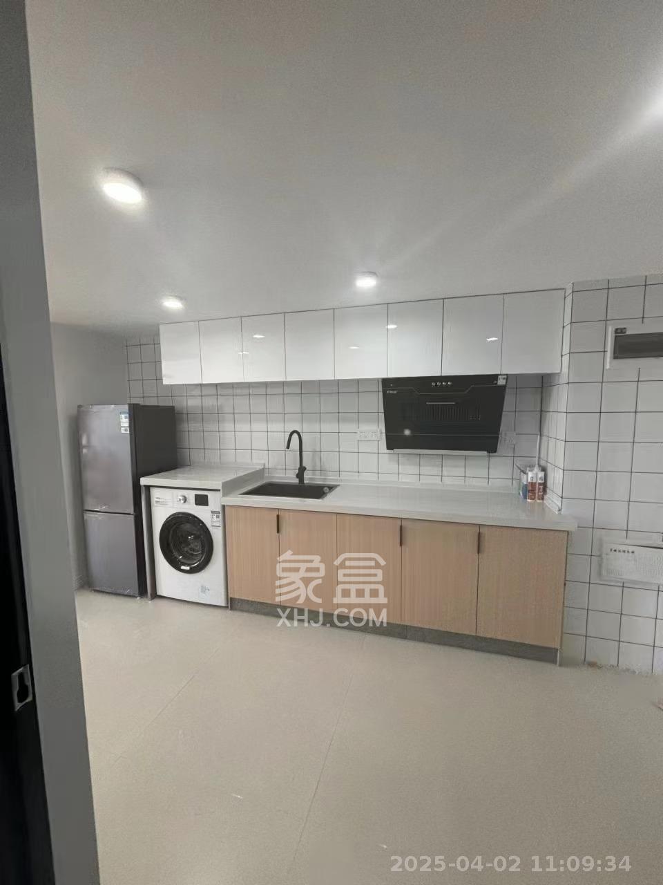 敬天广场  1室1厅1卫   3200.00元/月室内图