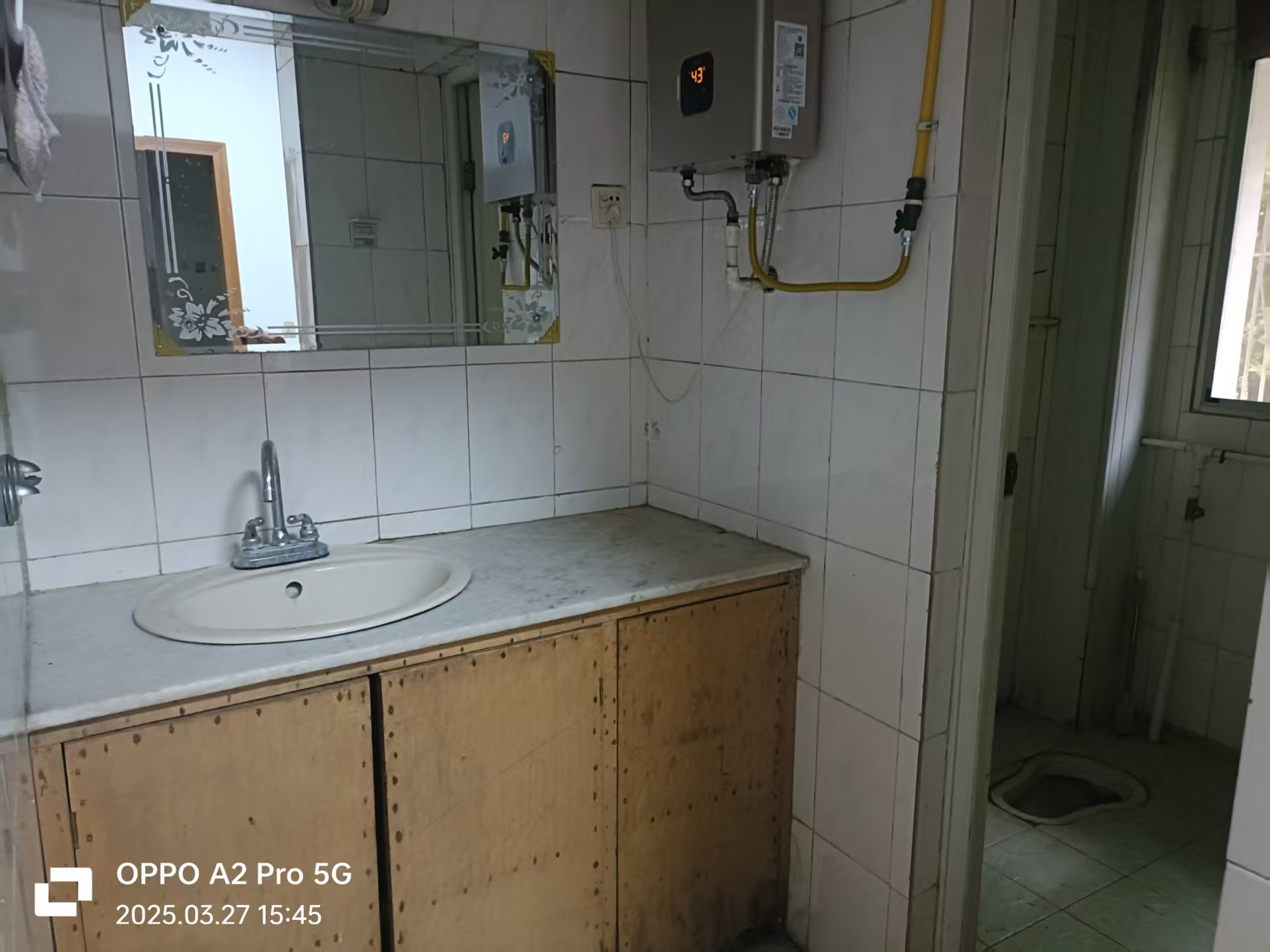 桃花仑办事处康富路社区 3室2厅2卫 49.8万 桃花仑办事处康富路社区 3室2厅2卫 49.8万室内图