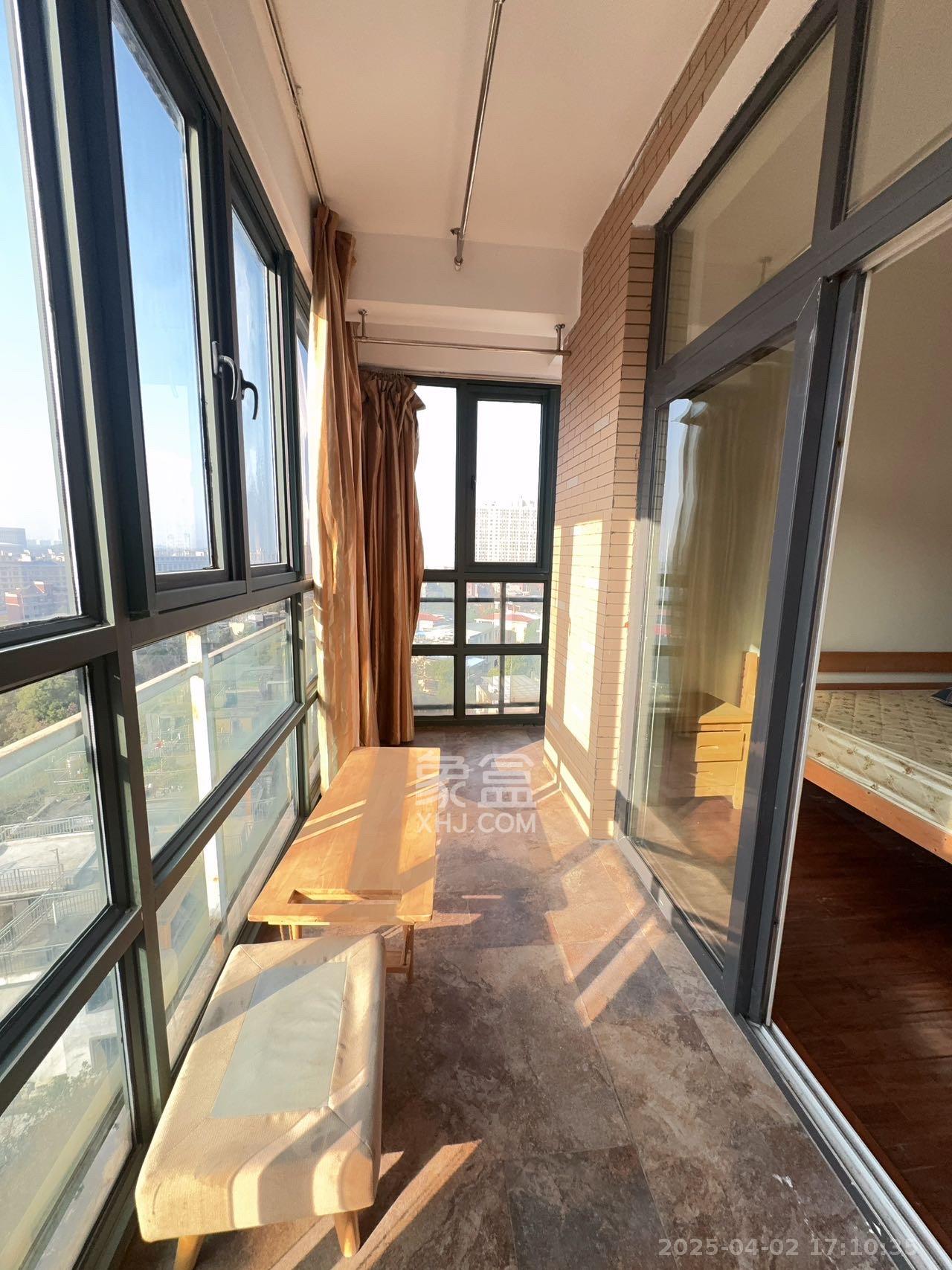 山水湾  2室2厅1卫   1900.00元/月室内图