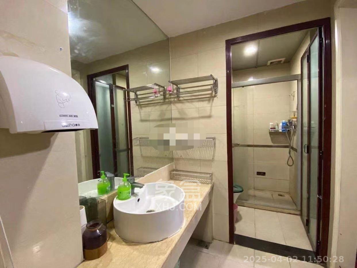 新青年公寓 1室1厅1卫 2300.0元/月 新青年公寓 1室1厅1卫 2300.0元/月室内图