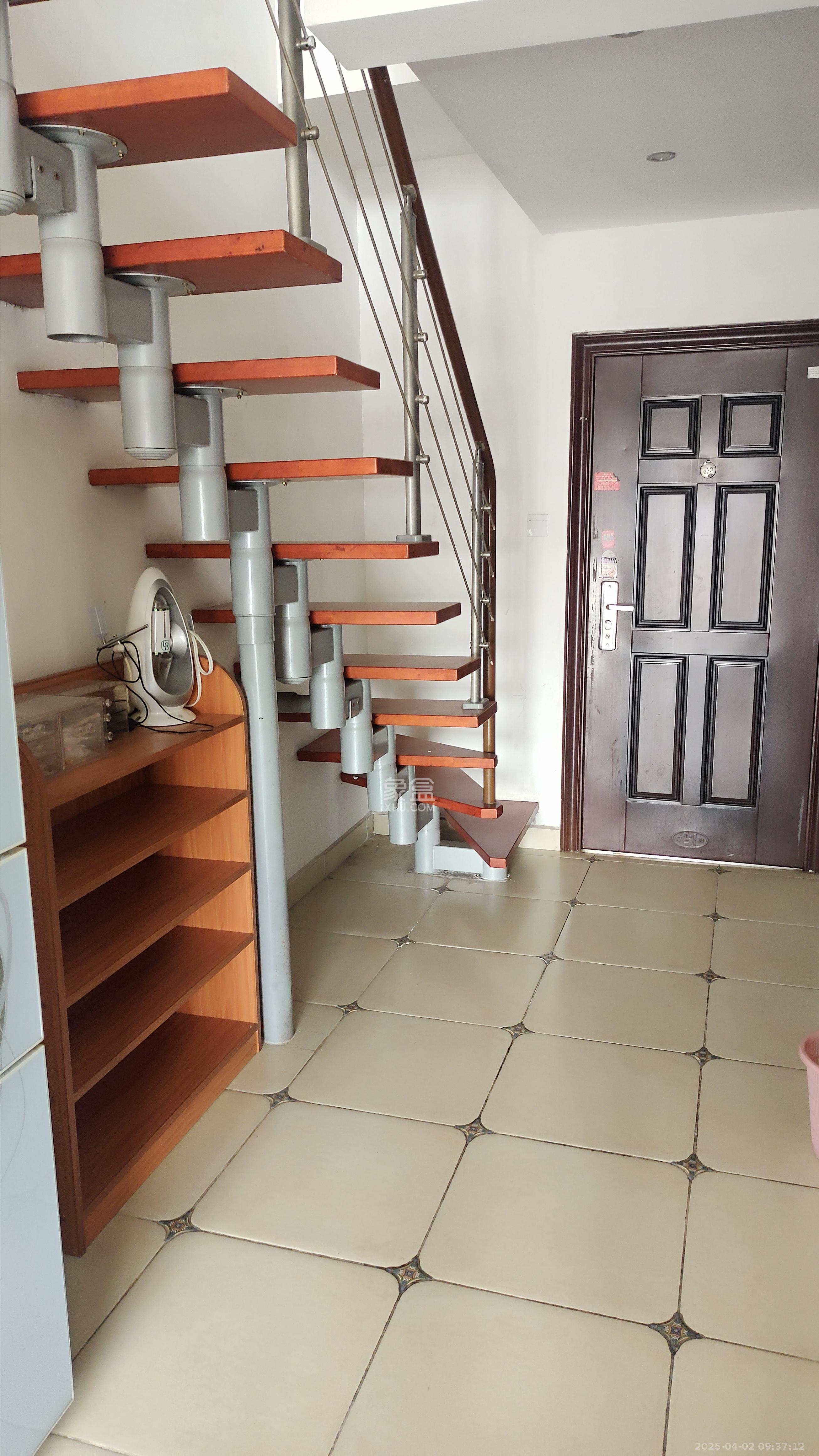 雅阁国际   50.0㎡      2200.0元/月室内图