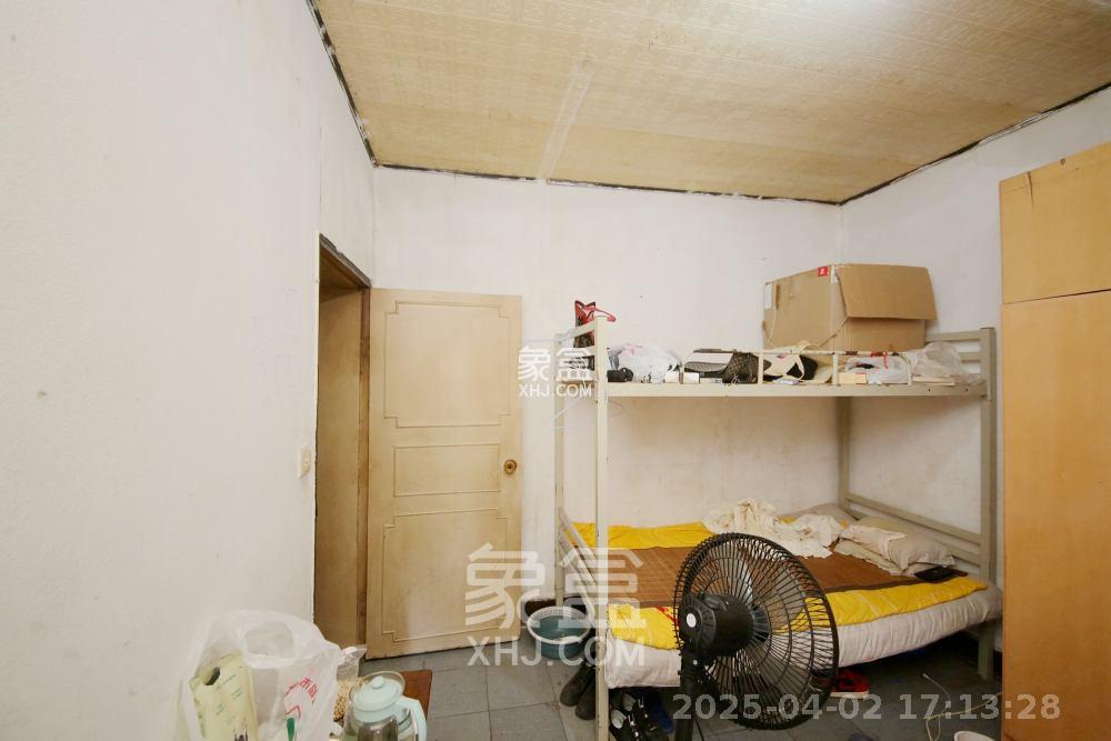 朝阳一、二村 3室1厅1卫 2000.0元/月 朝阳一、二村 3室1厅1卫 2000.0元/月室内图