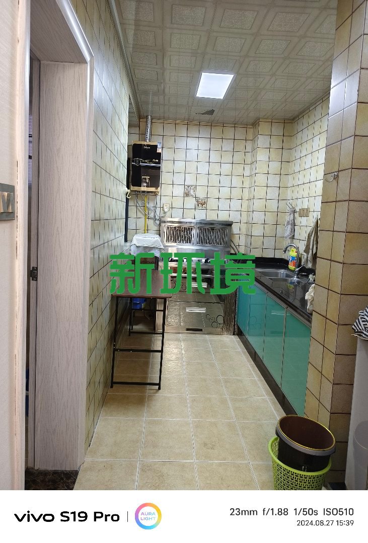 东方明珠 2室2厅1卫 1300.0元/月 东方明珠 2室2厅1卫 1300.0元/月室内图