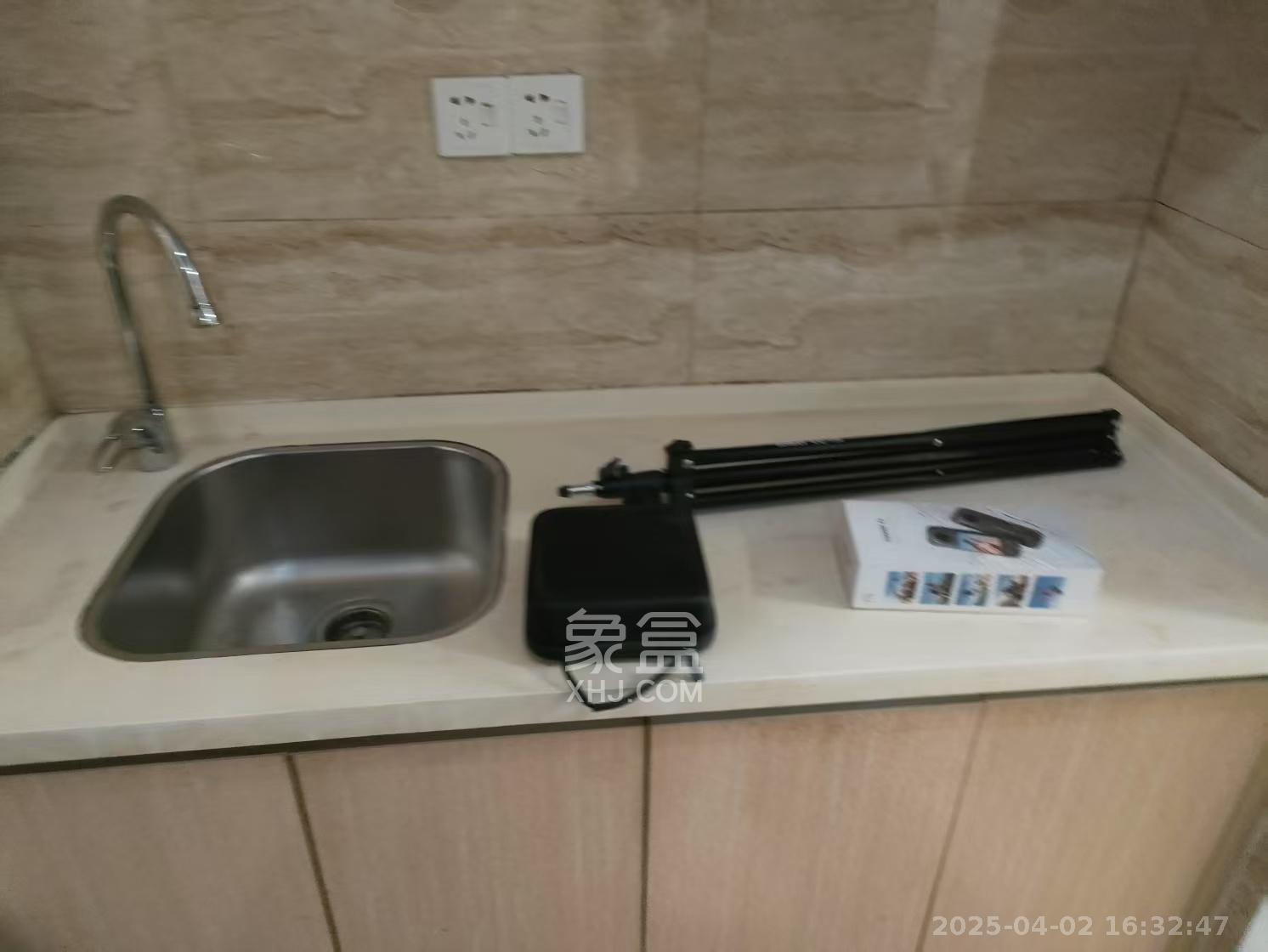 万科金域华府一期 1室1厅1卫 1200.0元/月 万科金域华府一期 1室1厅1卫 1200.0元/月室内图