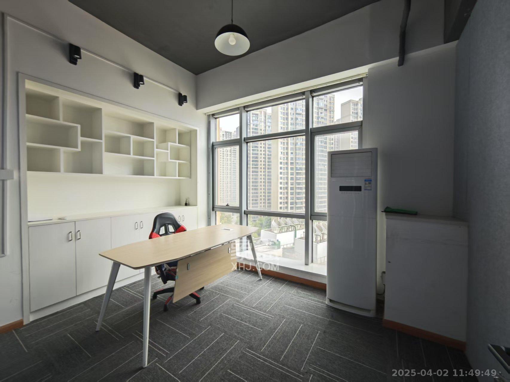 奥克斯缔壹城 5室1厅1卫 5000.0元/月 奥克斯缔壹城 5室1厅1卫 5000.0元/月室内图