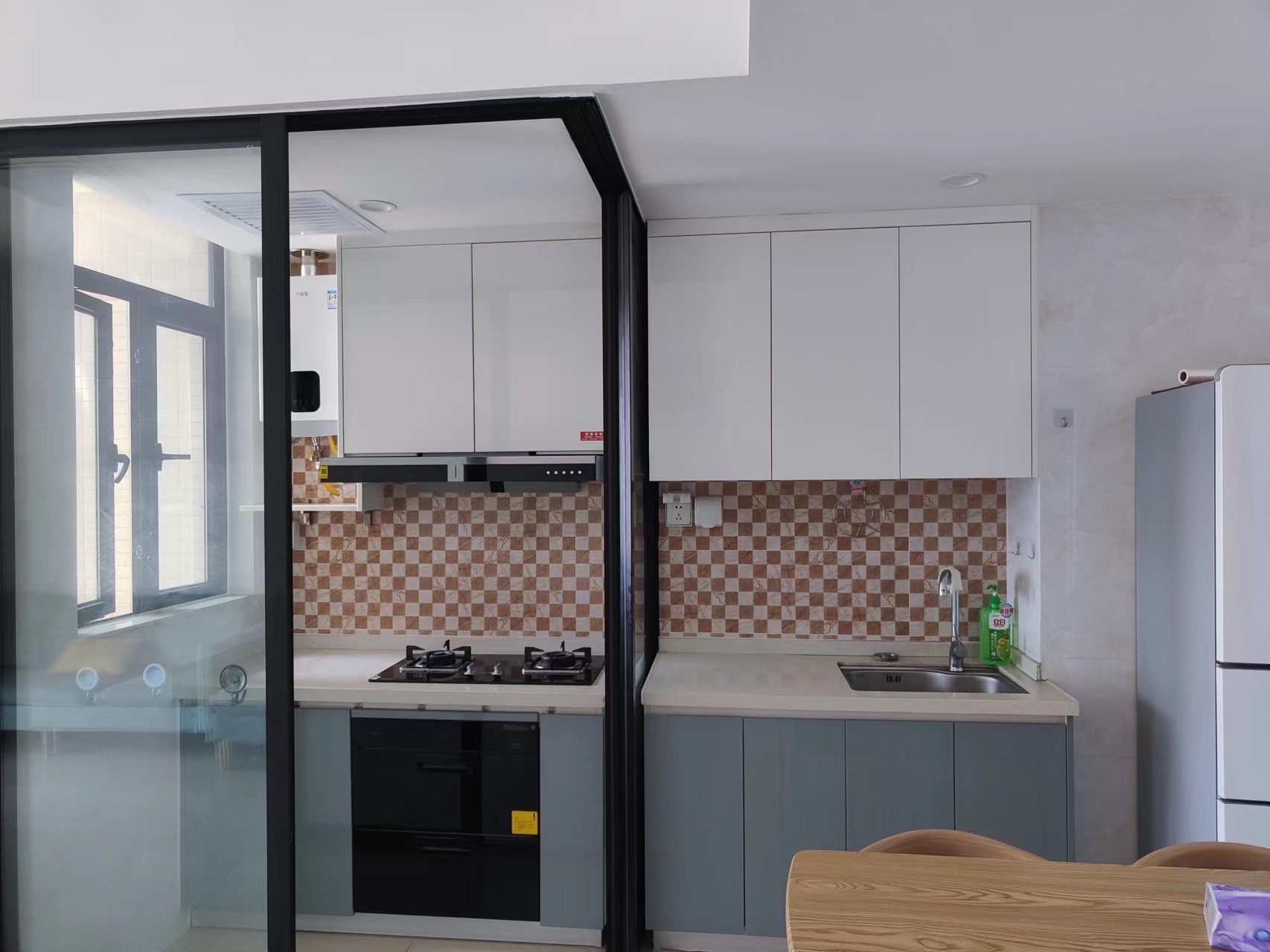 龙昆悦城 2室2厅1卫 140.0万 龙昆悦城 2室2厅1卫 140.0万室内图