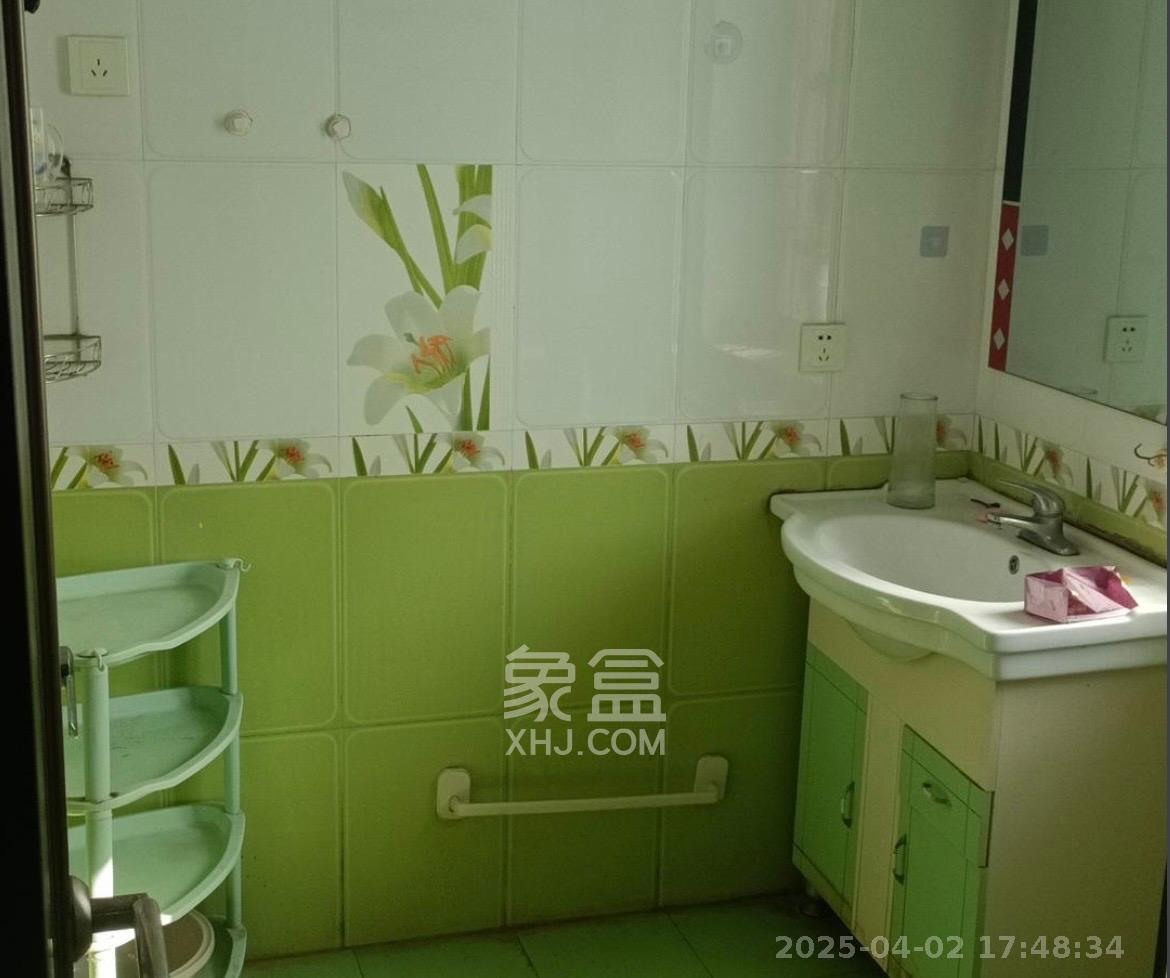 赤岗苑  3室2厅2卫   2300.00元/月室内图