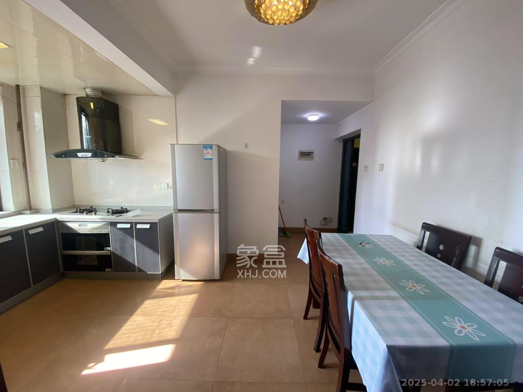 芙蓉蓉苑 1室1厅1卫 2000.0元/月 芙蓉蓉苑 1室1厅1卫 2000.0元/月室内图