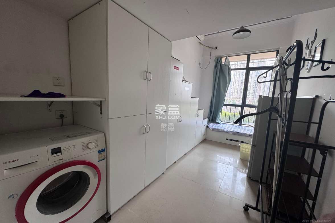 叠彩兰亭 1室1厅1卫 1350.0元/月 叠彩兰亭 1室1厅1卫 1350.0元/月室内图