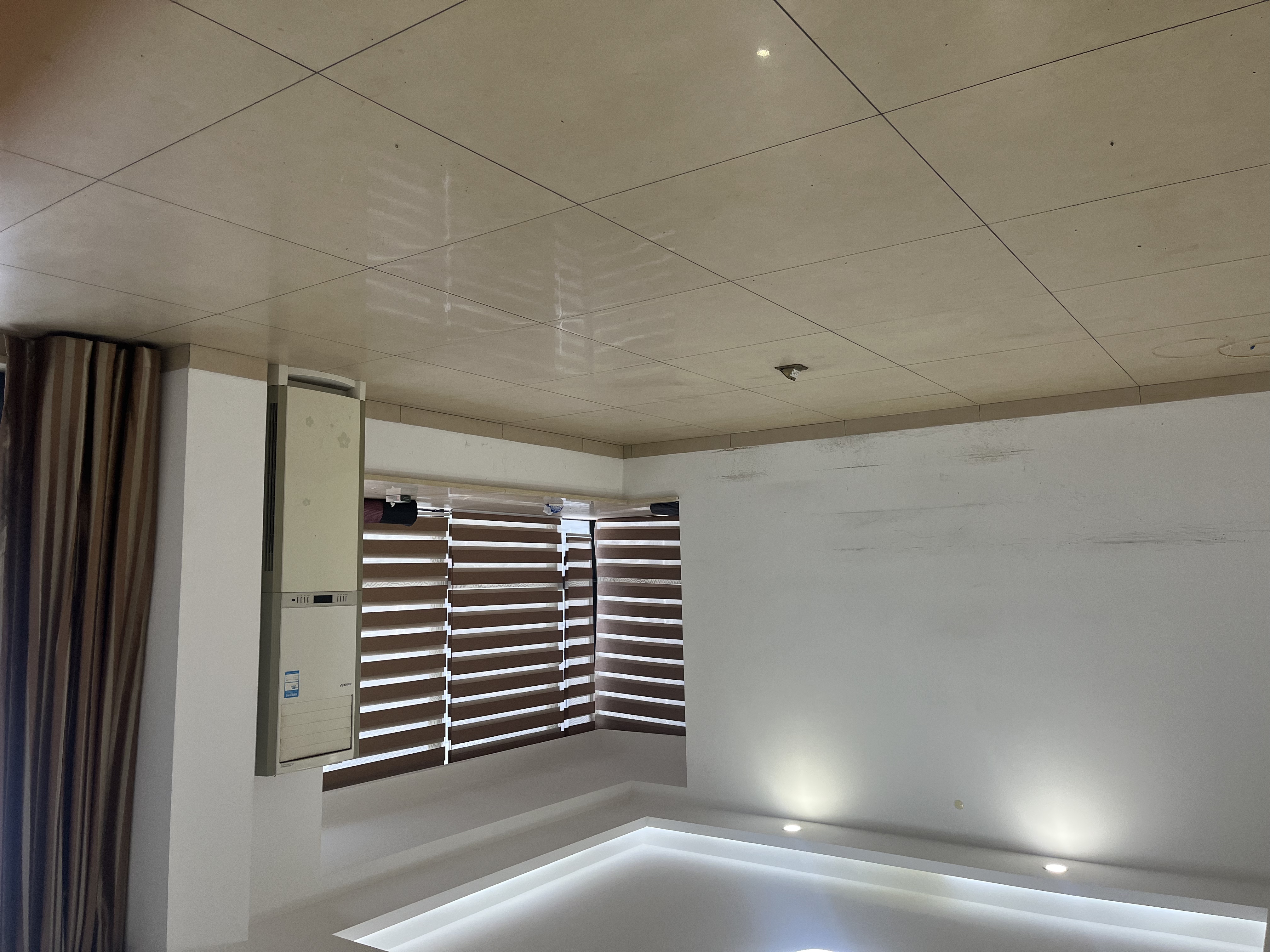 和信广场 2室1厅2卫 5000.0元/月 和信广场 2室1厅2卫 5000.0元/月室内图