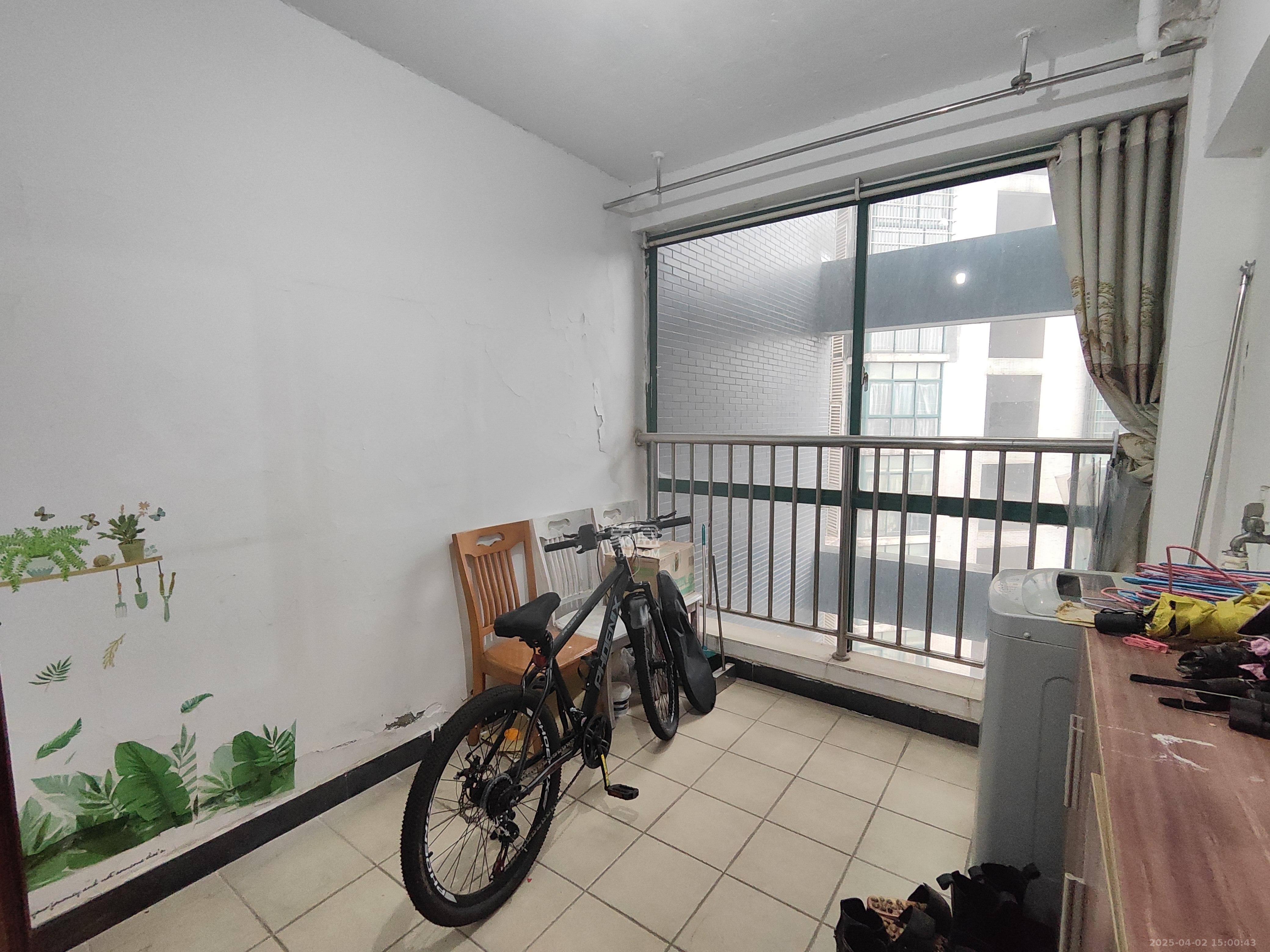 华天LOHO小镇  2室2厅1卫    1400.0元/月室内图