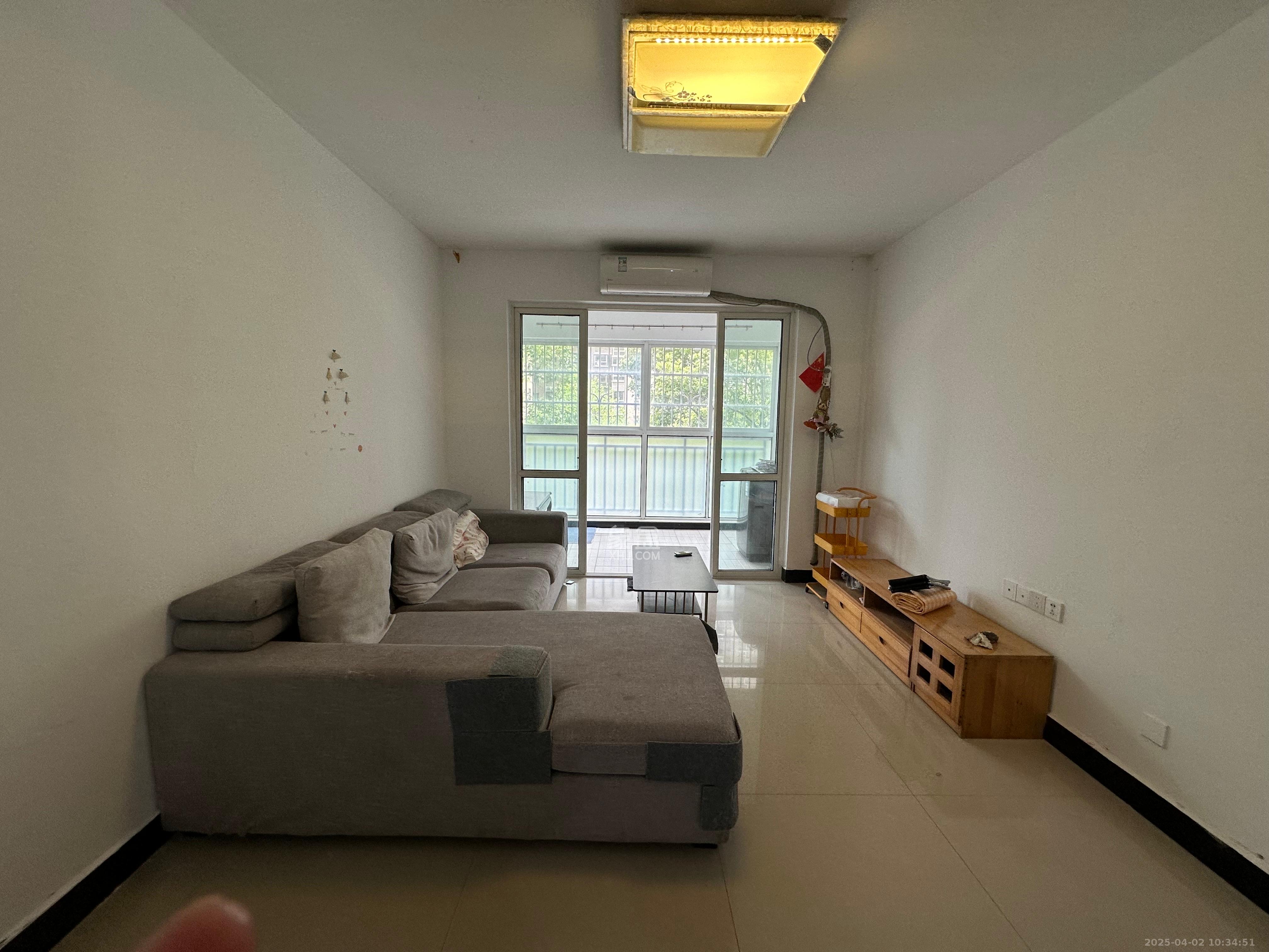 紫晶城 2室2厅1卫 1500.0元/月 紫晶城 2室2厅1卫 1500.0元/月室内图