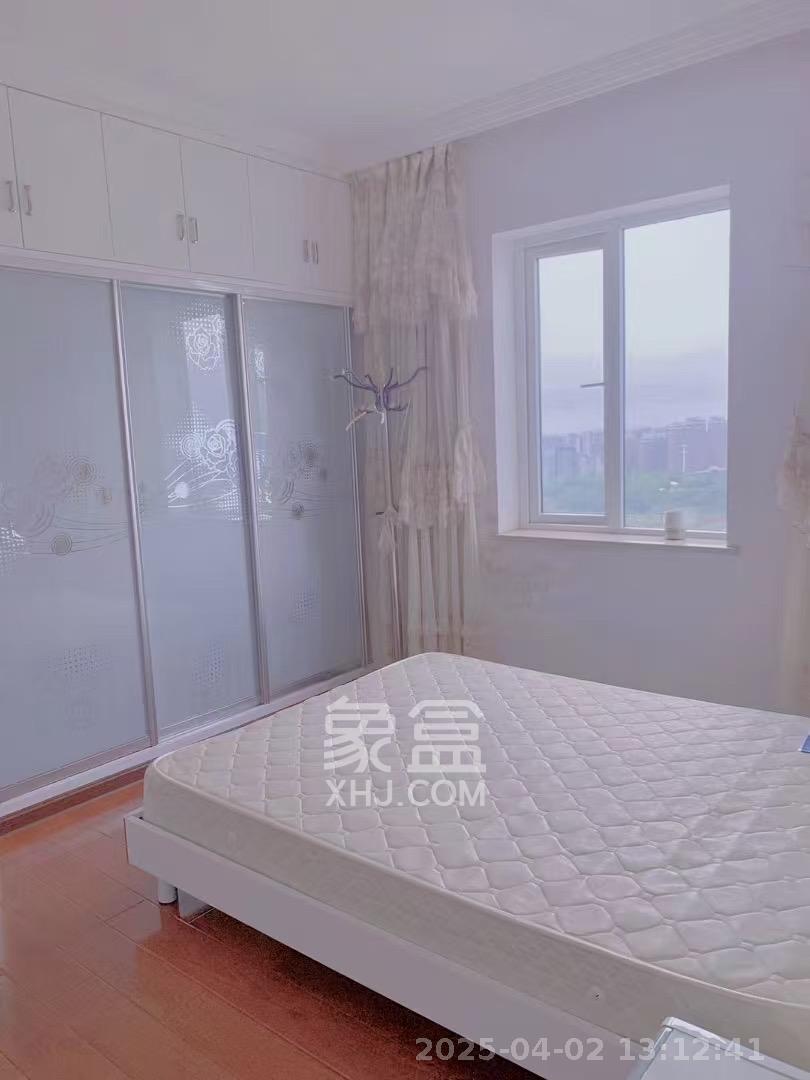 长城华都 3室2厅2卫 2500.0元/月 长城华都 3室2厅2卫 2500.0元/月室内图