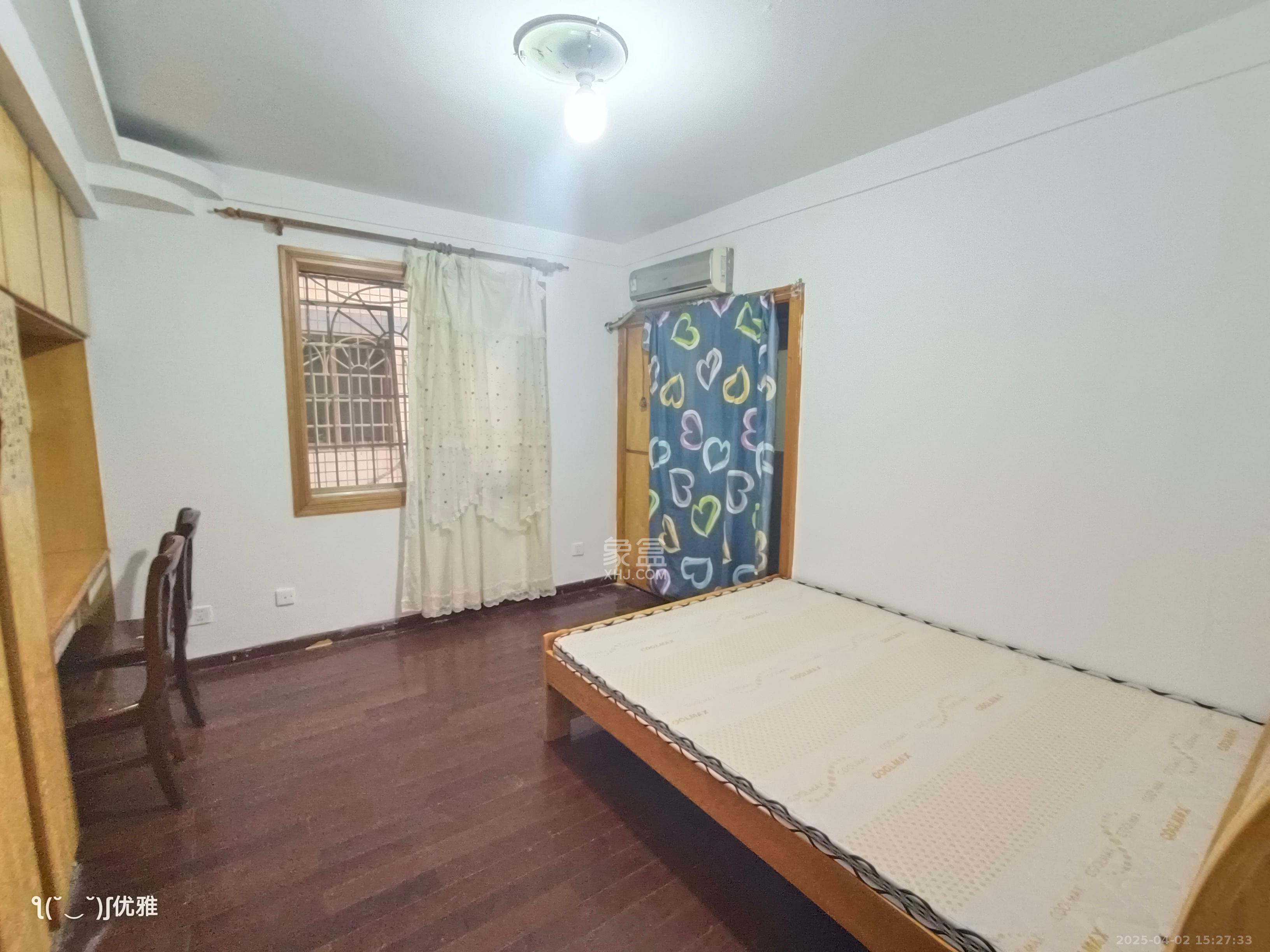 凤凰大厦 2室1厅1卫 2300.0元/月 凤凰大厦 2室1厅1卫 2300.0元/月室内图