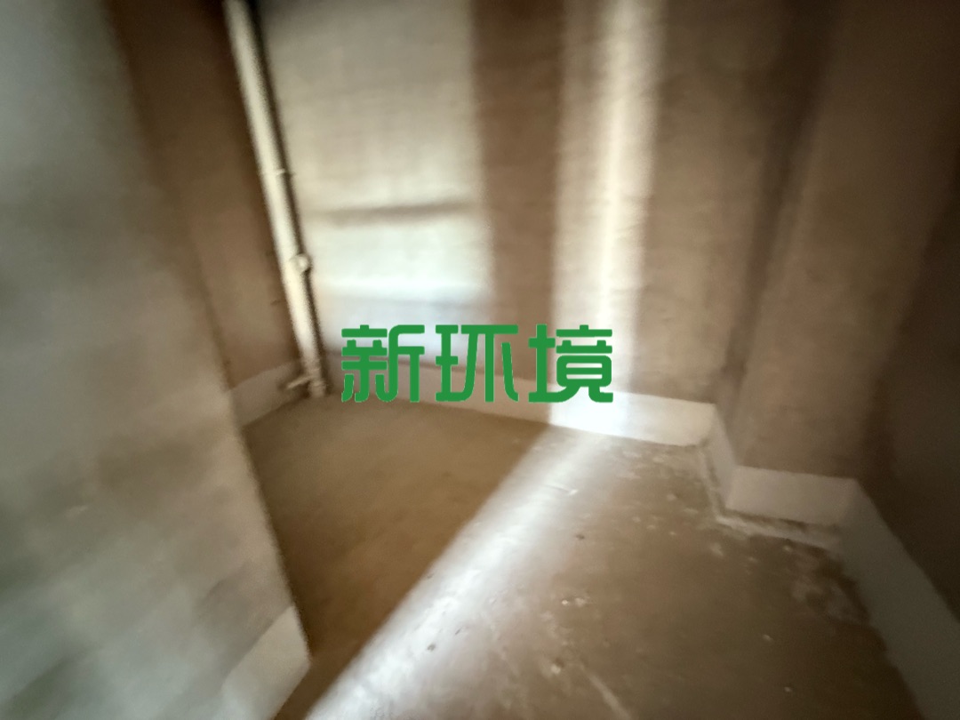 荣盛花语书院  3室2厅2卫   65.80万客厅