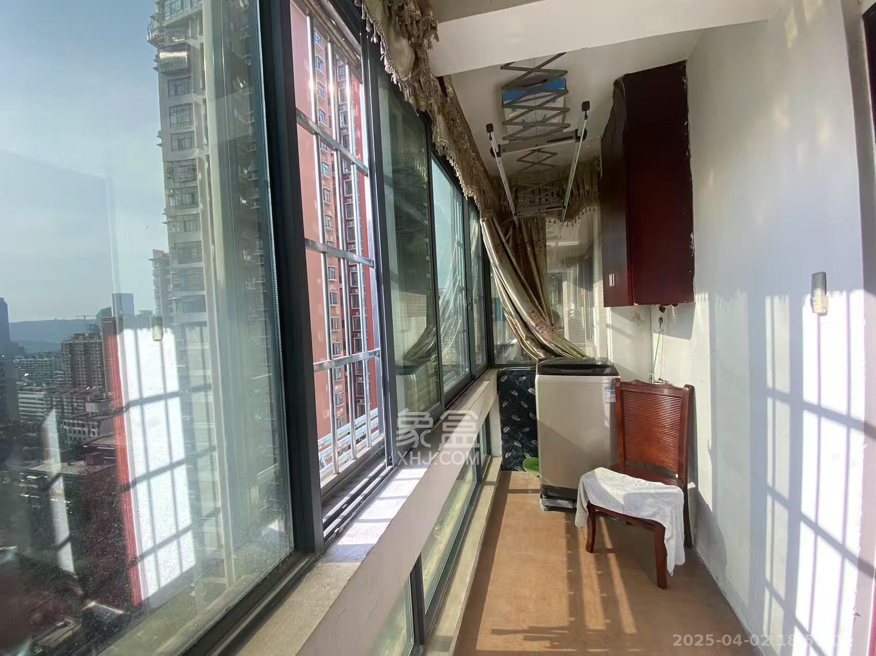 芙蓉蓉苑 1室1厅1卫 2000.0元/月 芙蓉蓉苑 1室1厅1卫 2000.0元/月室内图