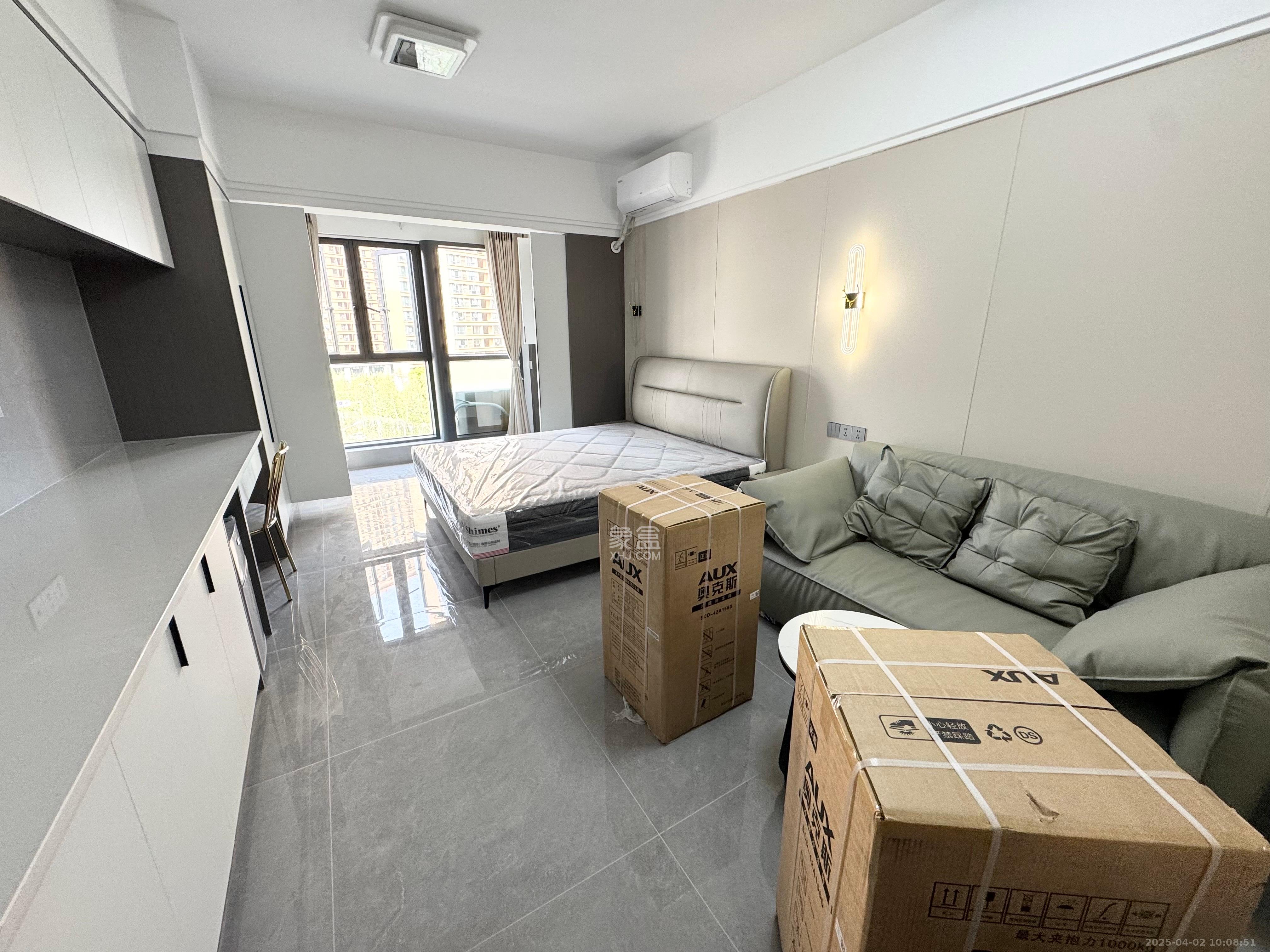 莲馨苑  1室0厅0卫    1600.0元/月室内图1