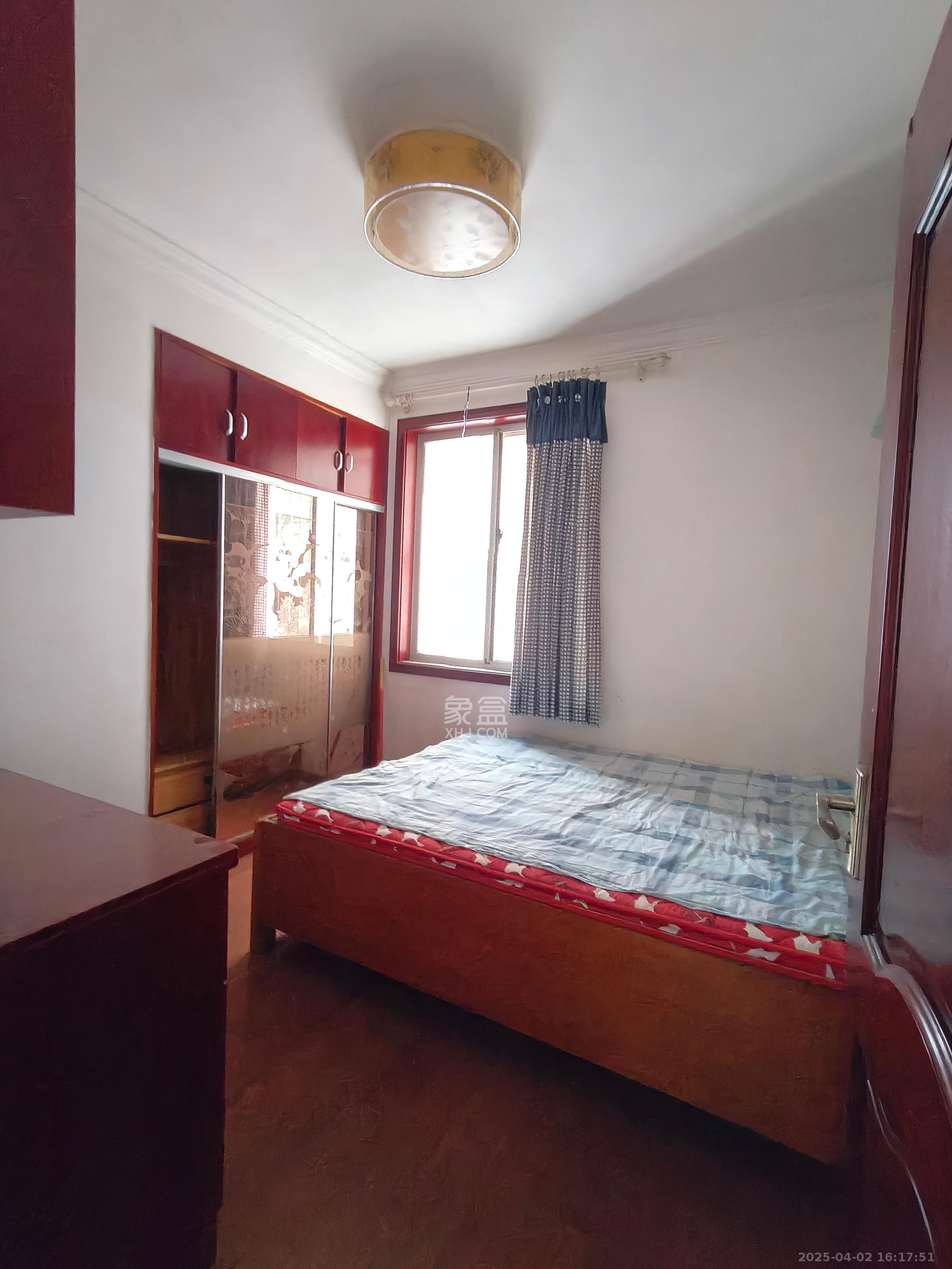 城市花园  3室2厅2卫    3300.0元/月 城市花园  3室2厅2卫    3300.0元/月室内图