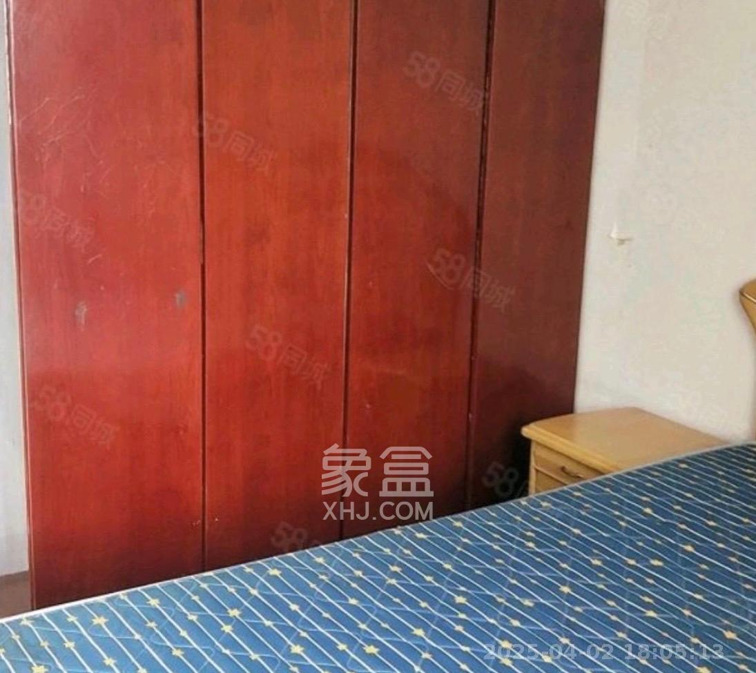 狮子山二片  2室2厅1卫   1400.00元/月室内图