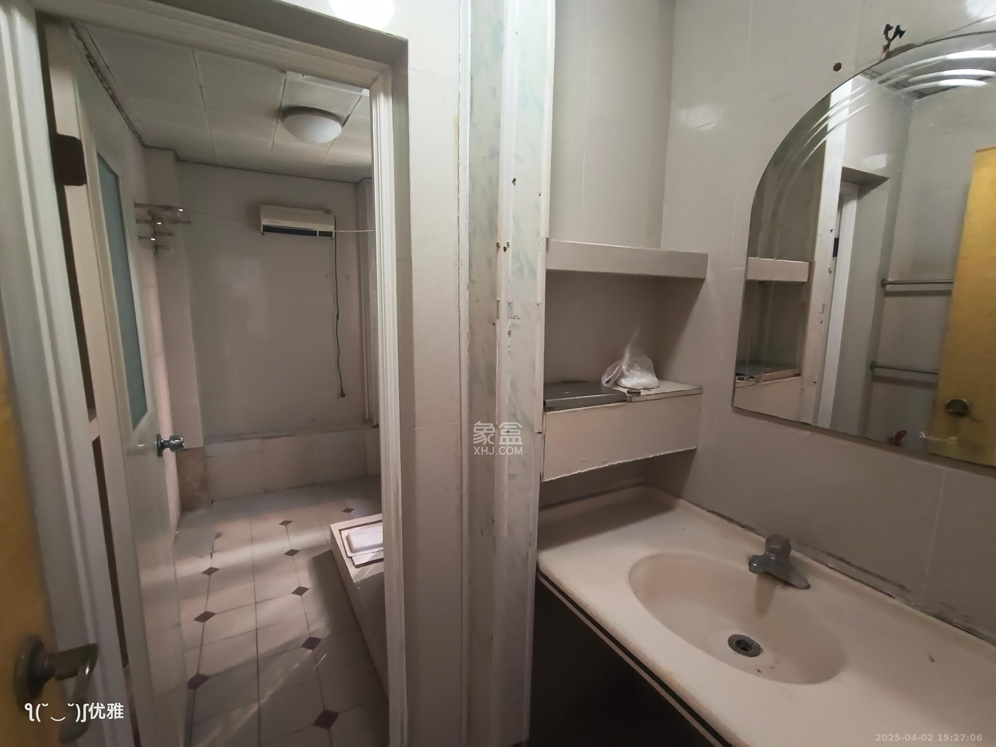 凤凰大厦 2室1厅1卫 2300.0元/月 凤凰大厦 2室1厅1卫 2300.0元/月室内图