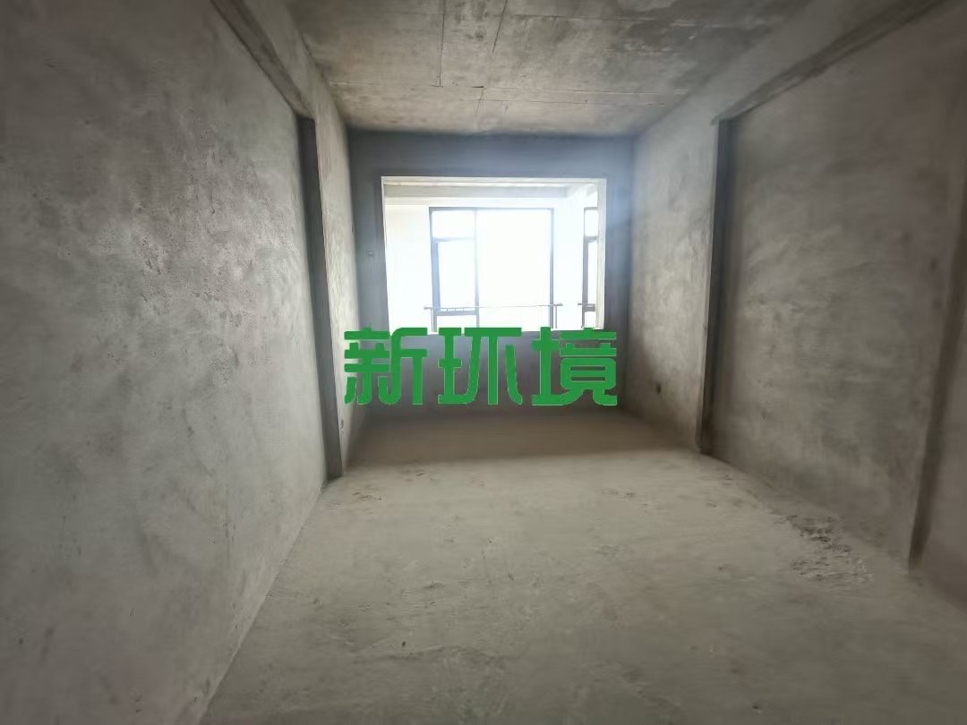 江与城 4室2厅2卫 180.0万 江与城 4室2厅2卫 180.0万客厅