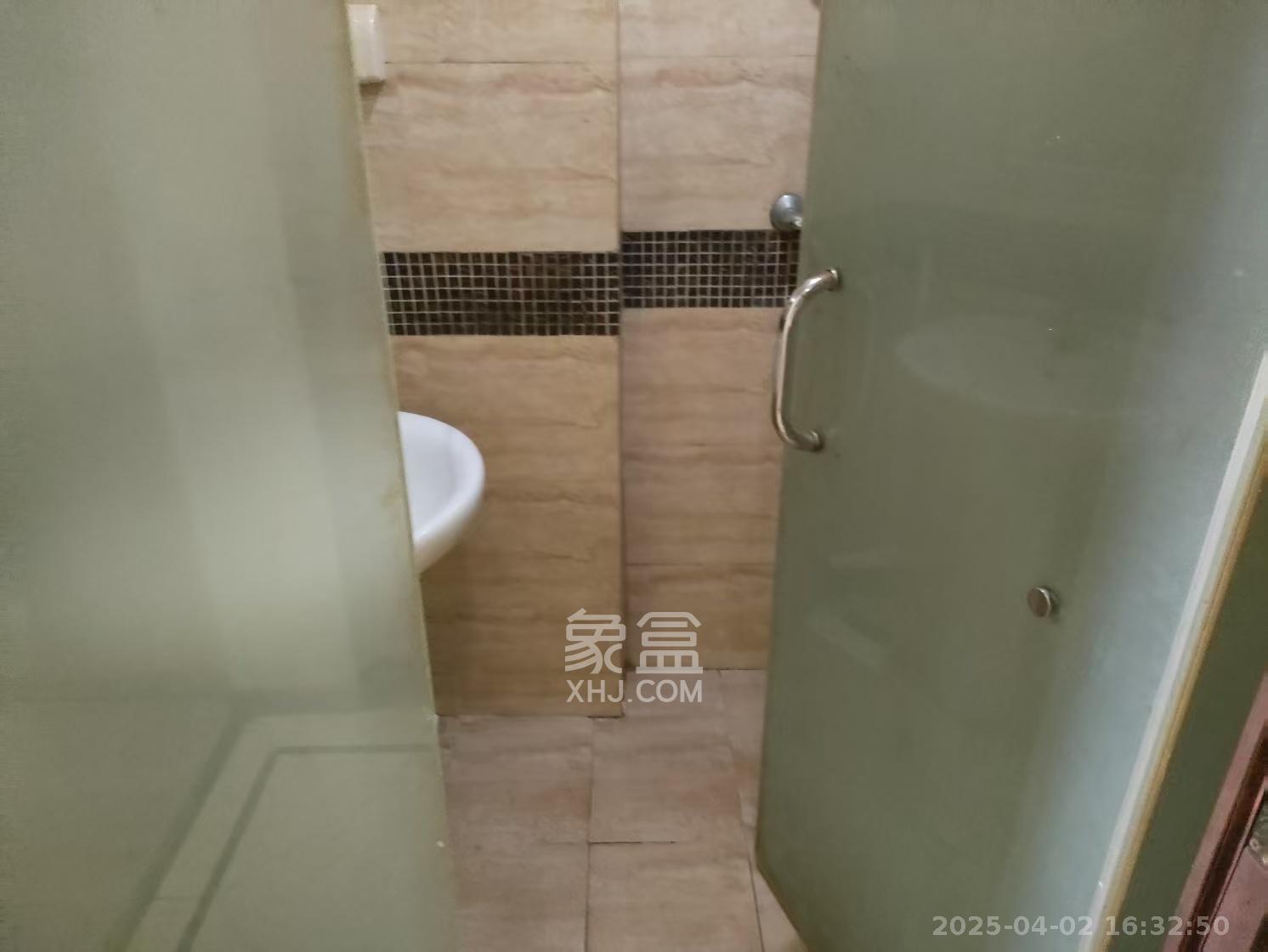 万科金域华府一期 1室1厅1卫 1200.0元/月 万科金域华府一期 1室1厅1卫 1200.0元/月室内图