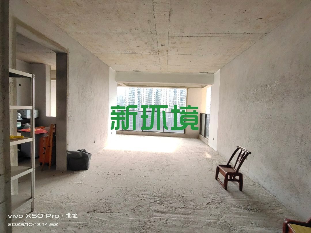 江与城  3室2厅2卫   91.80万客厅