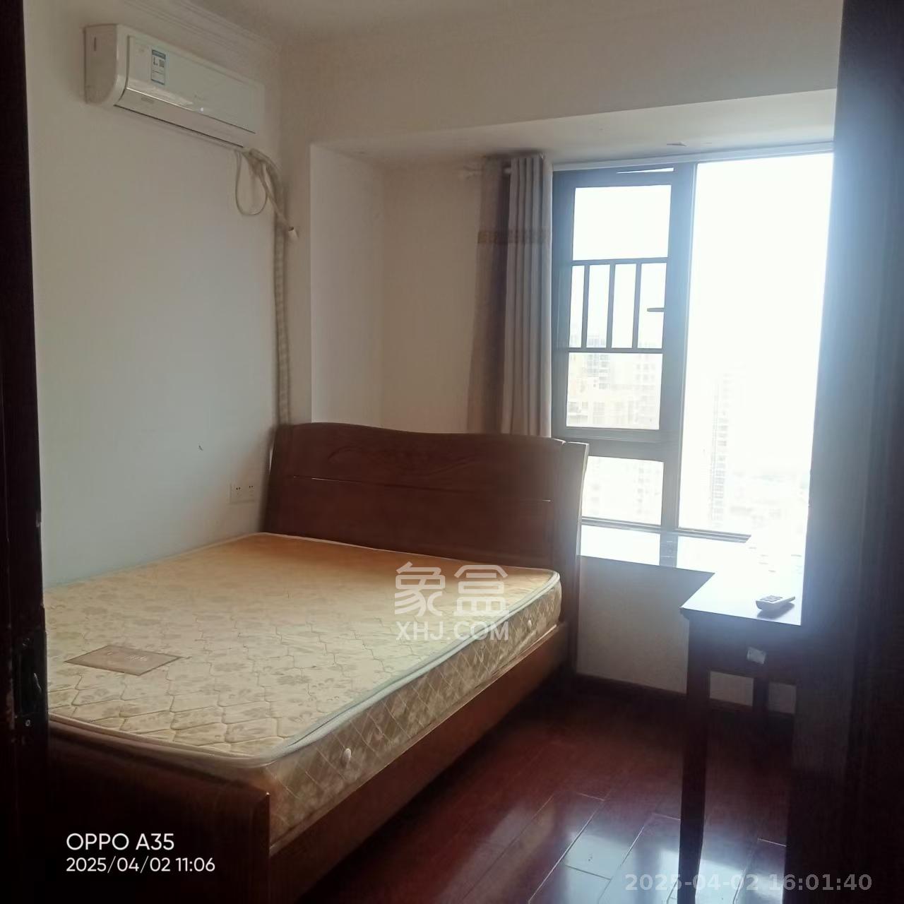 华润凤凰城三期 3室2厅2卫 2100.0元/月 华润凤凰城三期 3室2厅2卫 2100.0元/月室内图