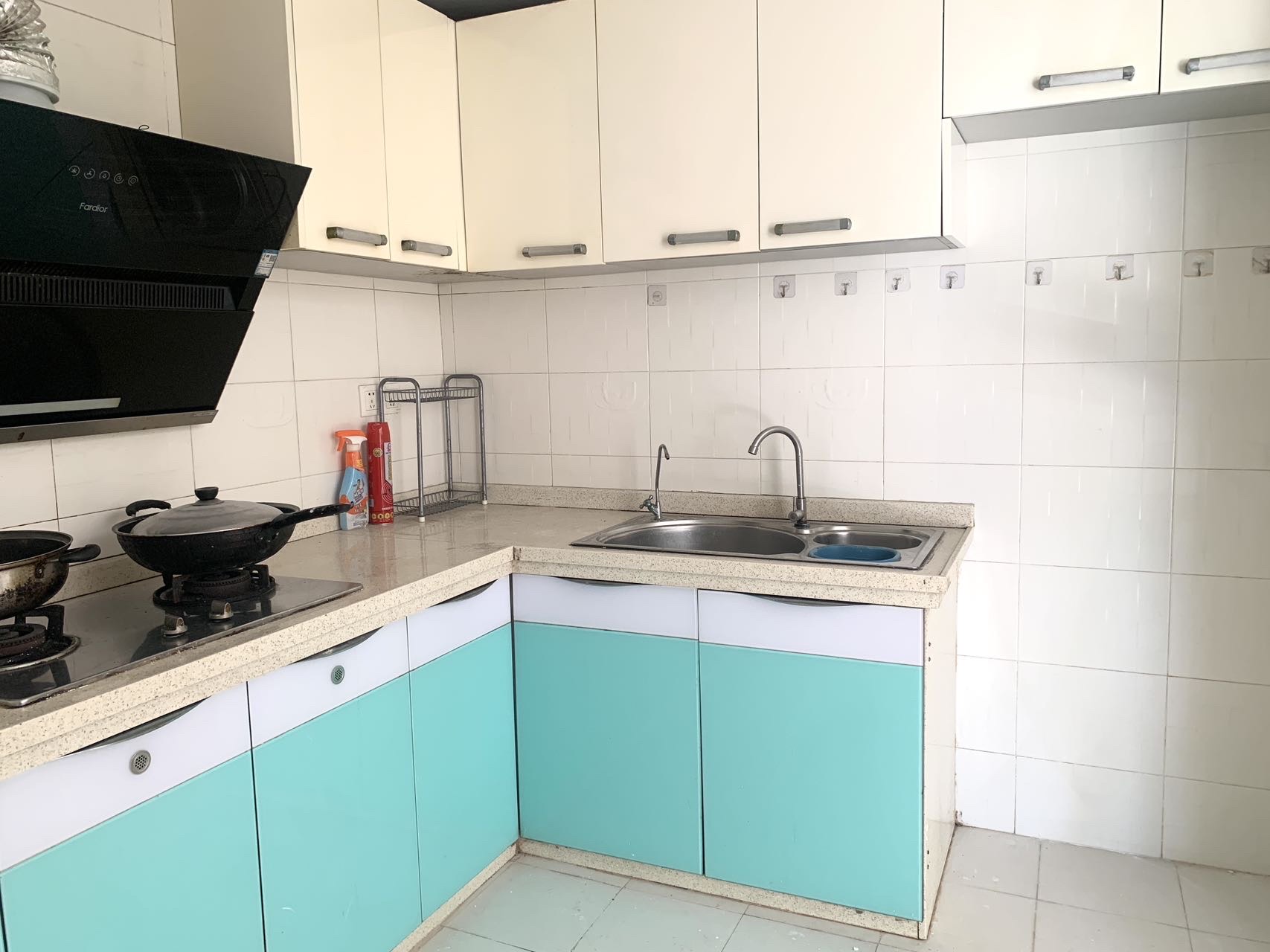 亚洲豪苑南区  3室2厅2卫    160.0万 亚洲豪苑南区  3室2厅2卫    160.0万室内图