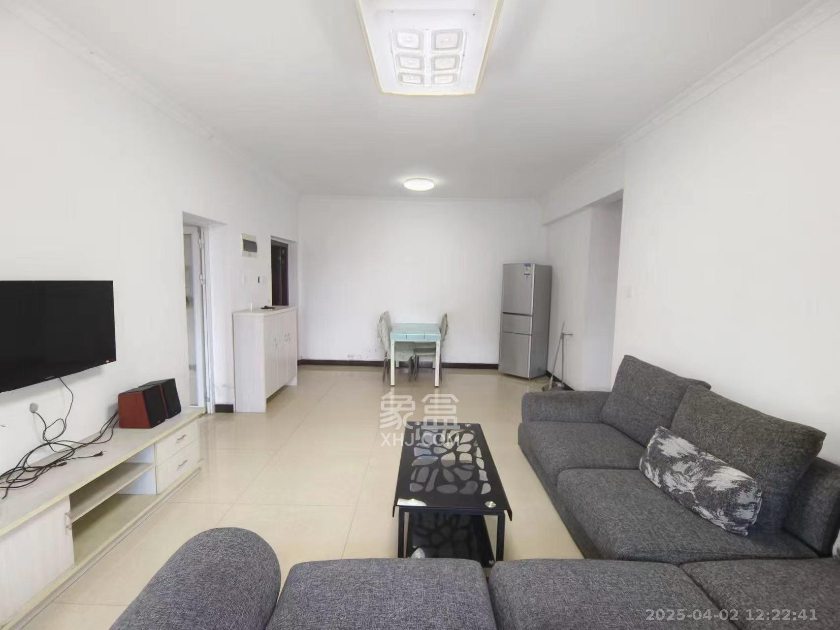 家兴苑 3室2厅2卫 2400.0元/月 家兴苑 3室2厅2卫 2400.0元/月室内图