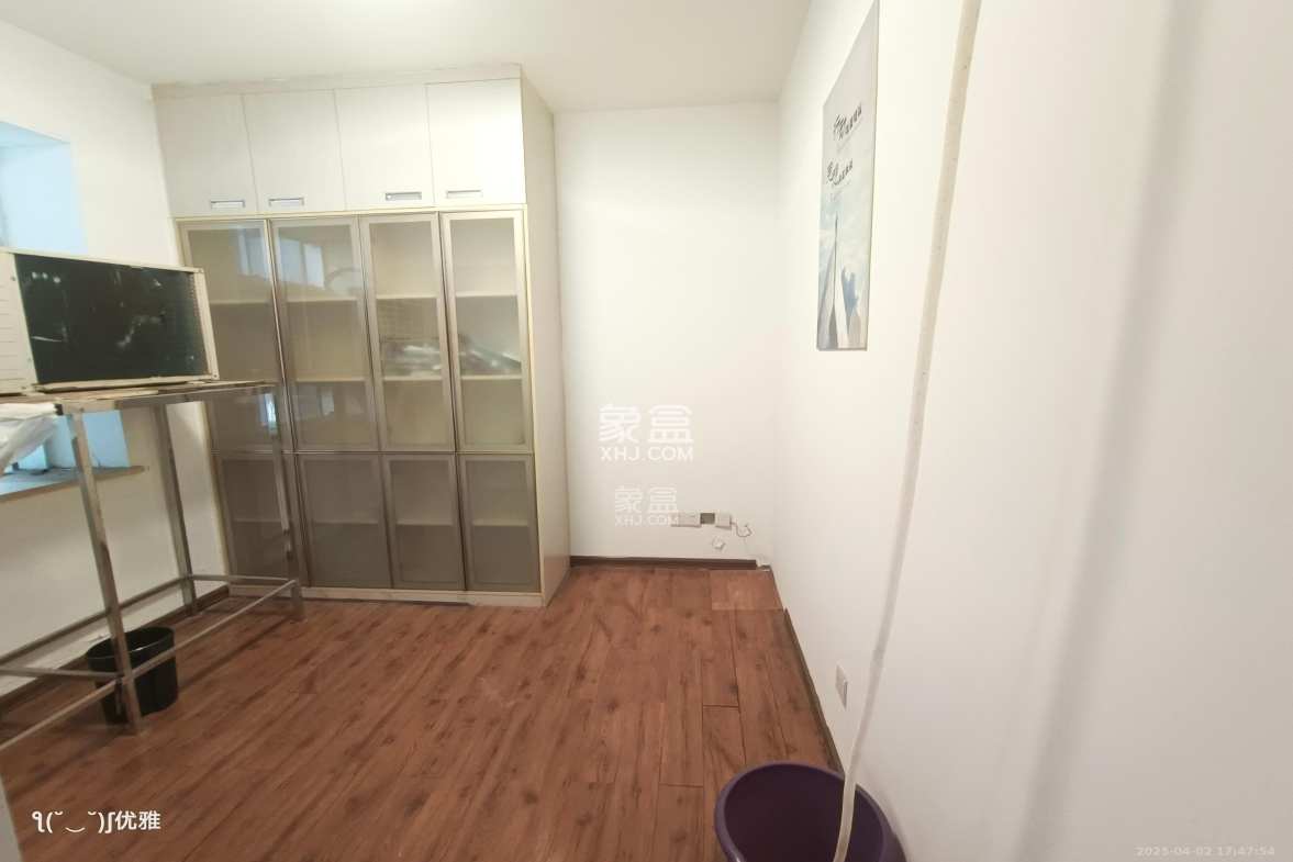 明城国际  2室2厅1卫    3200.0元/月 明城国际  2室2厅1卫    3200.0元/月室内图