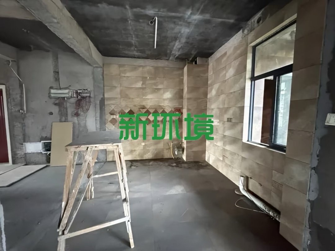 鑫成君泰  4室2厅2卫   112.00万客厅