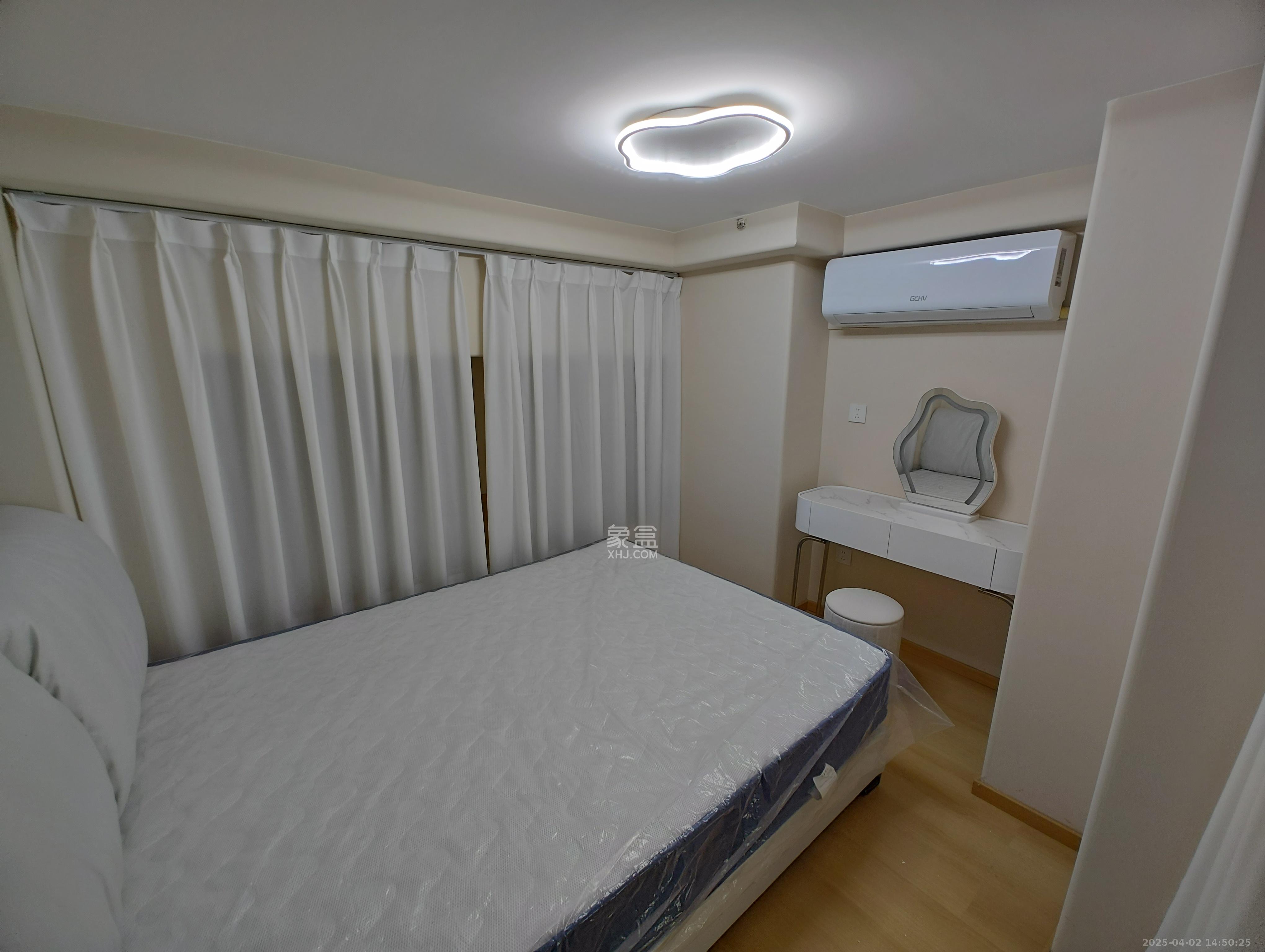 卓越江岸  2室1厅1卫   2800.00元/月室内图