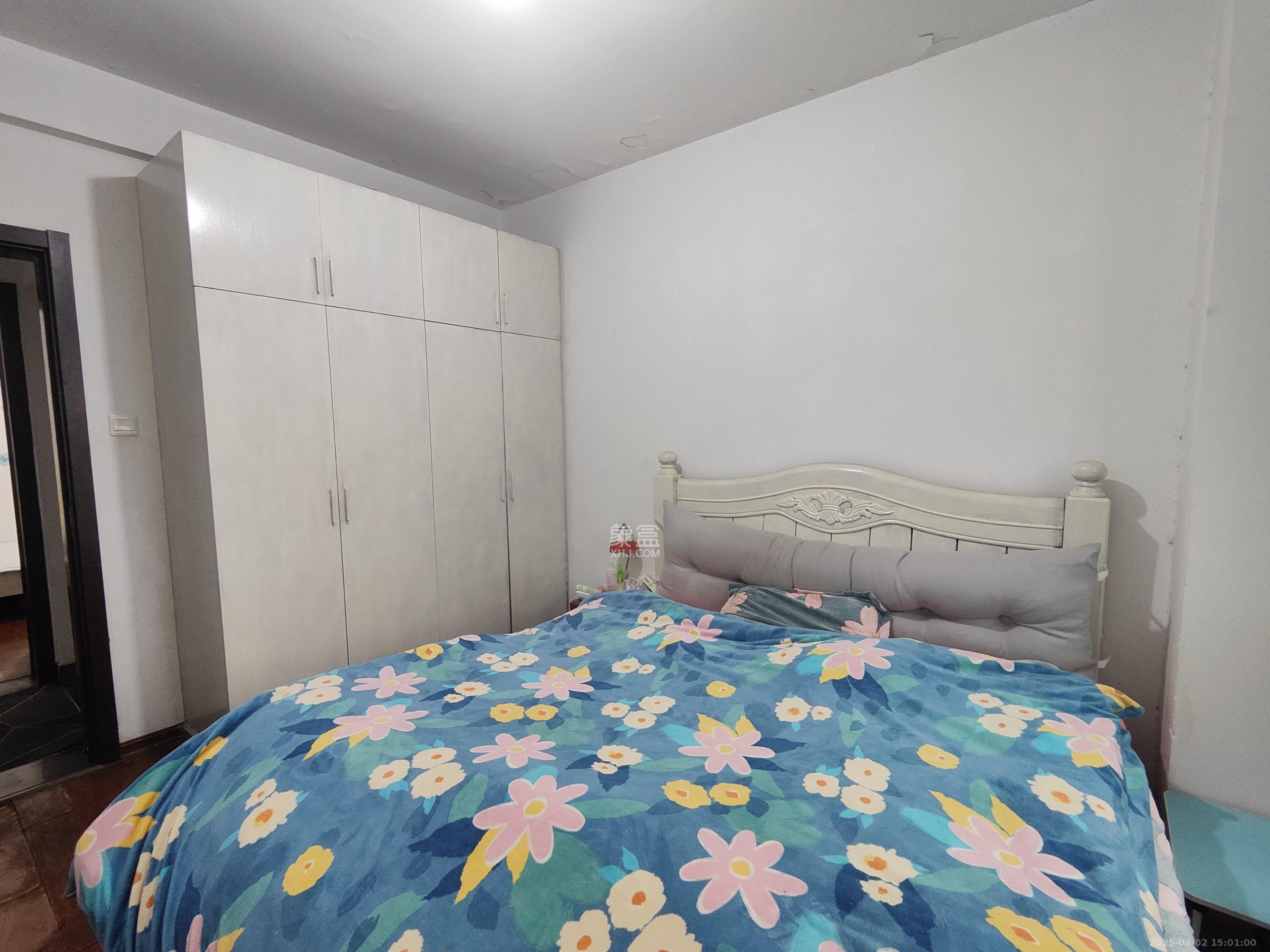 华天LOHO小镇  2室2厅1卫    1400.0元/月室内图