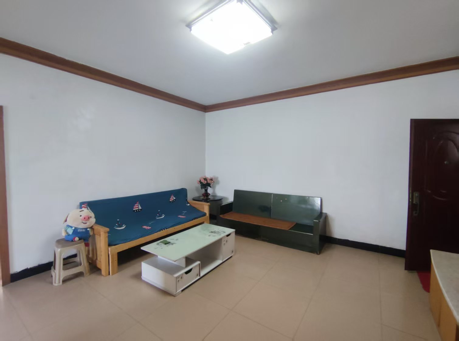 同兴苑 3室2厅1卫 1300.0元/月 同兴苑 3室2厅1卫 1300.0元/月室内图