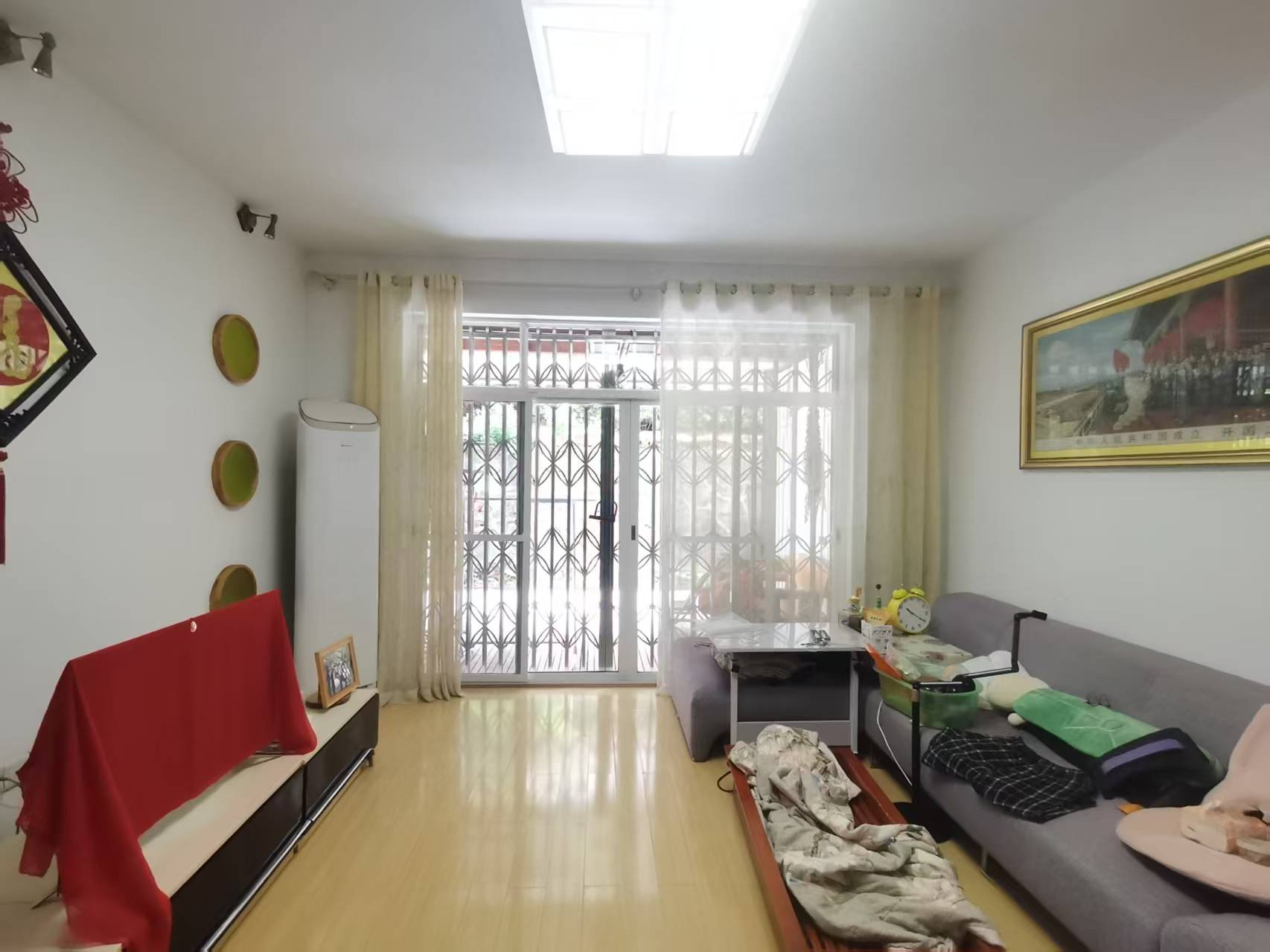 丽景雅苑 3室2厅1卫 68.0万 丽景雅苑 3室2厅1卫 68.0万室内图