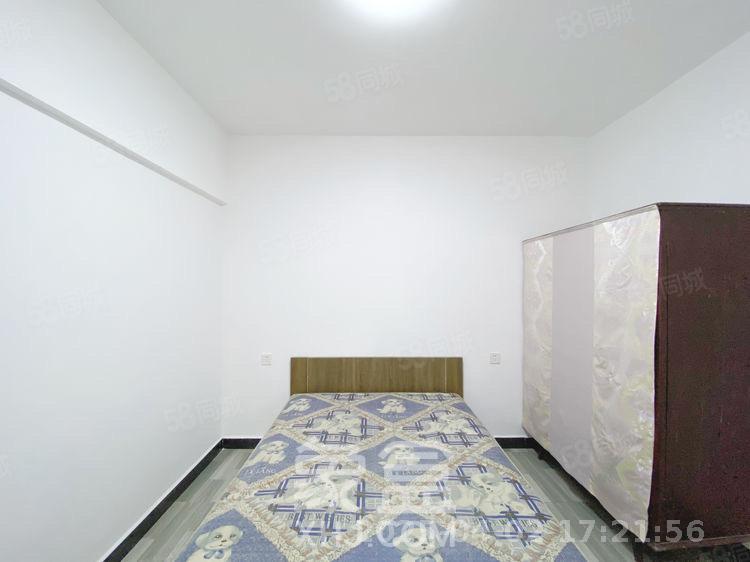 芙蓉环卫公寓  3室0厅0卫   2200.00元/月室内图