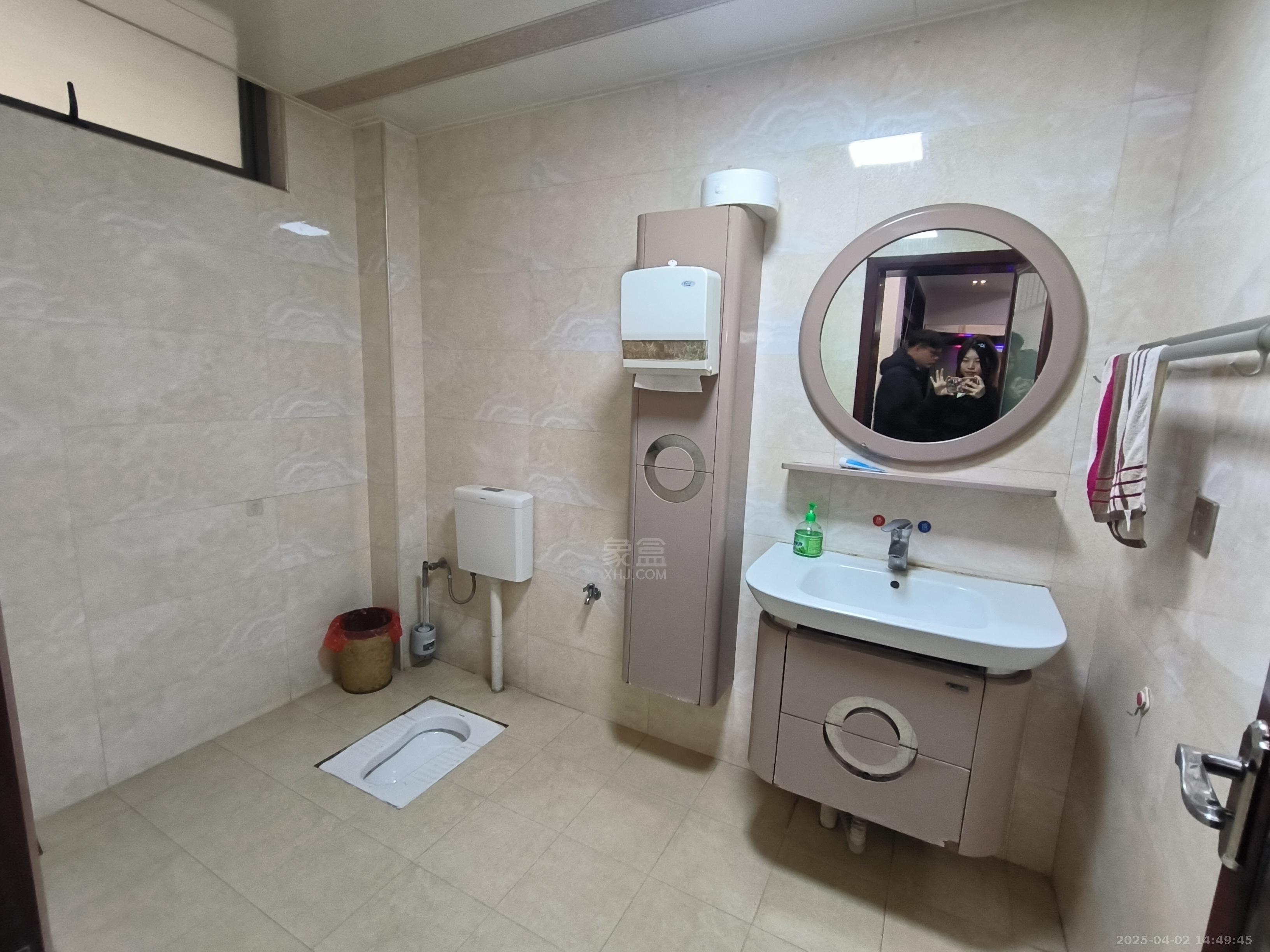 天泉一品别墅 6室1厅4卫 12000.0元/月 天泉一品别墅 6室1厅4卫 12000.0元/月户型图