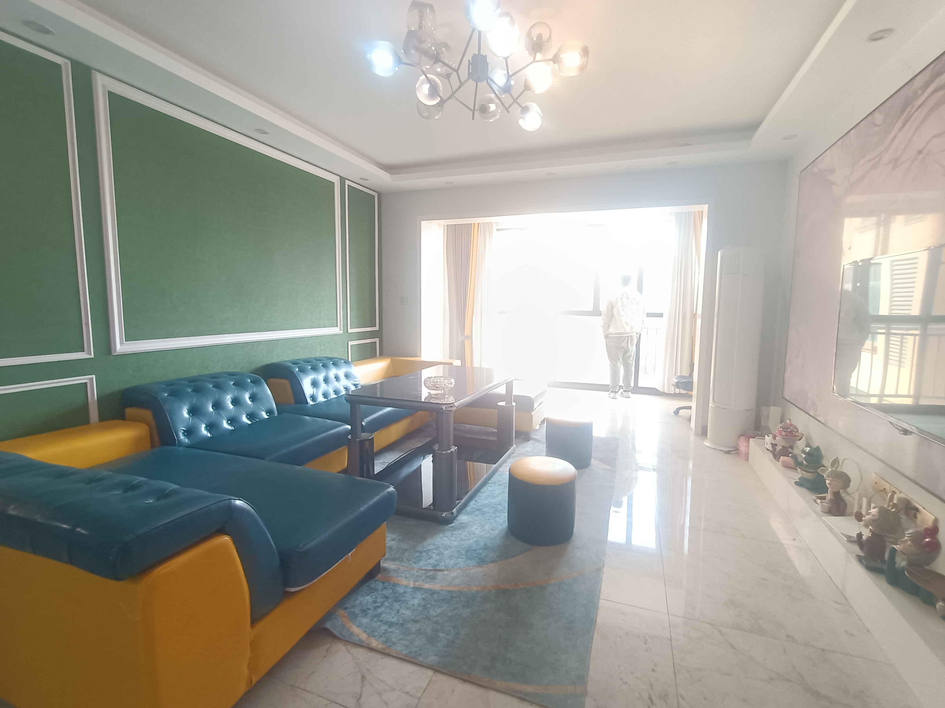 众一桂府  1室0厅0卫    70.0万 众一桂府  1室0厅0卫    70.0万