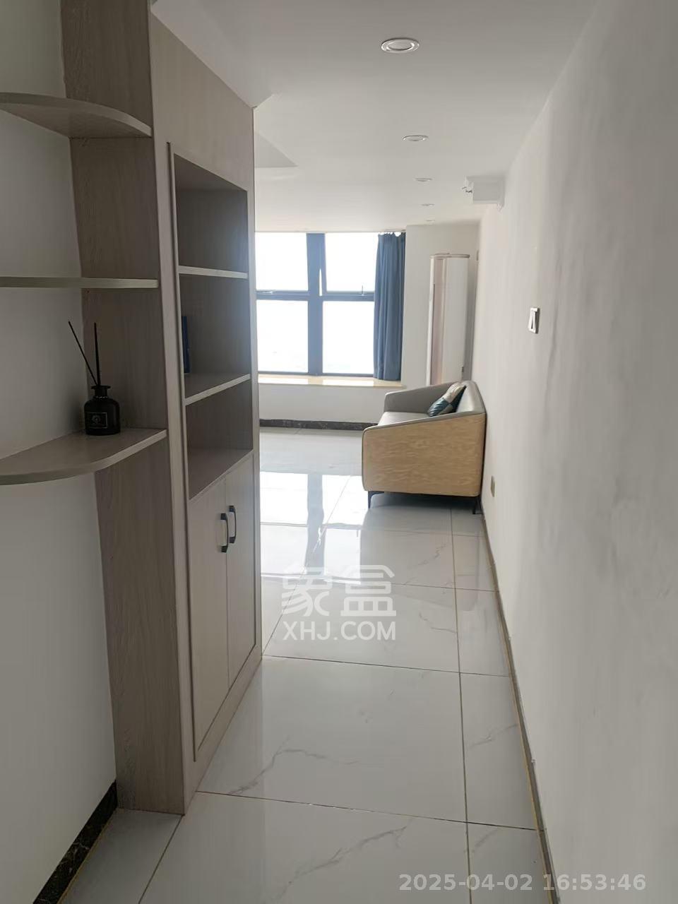 龙湖新壹城 1室1厅1卫 2600.0元/月 龙湖新壹城 1室1厅1卫 2600.0元/月室内图