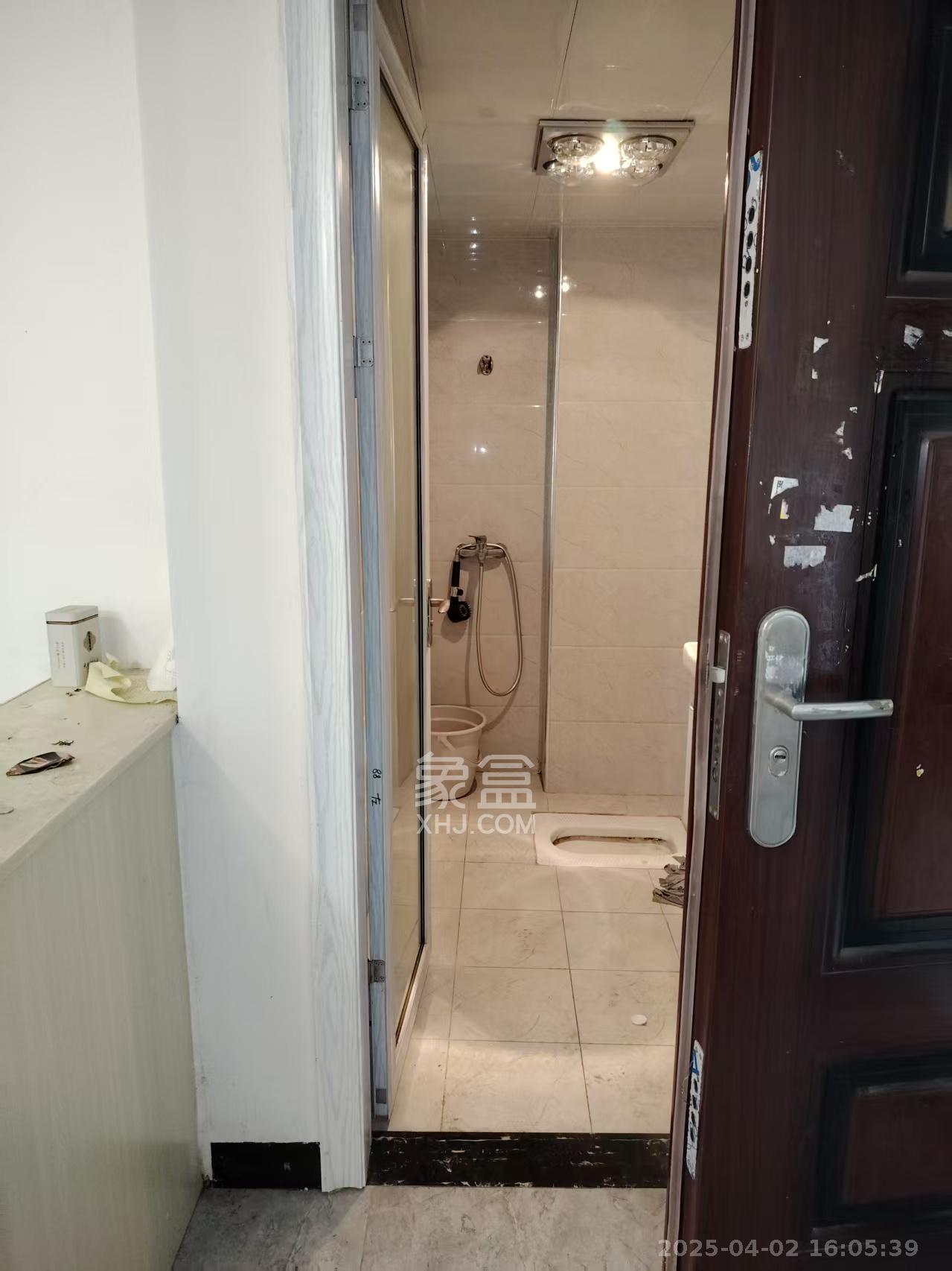 中建芙蓉嘉苑  2室1厅1卫   1600.00元/月室内图