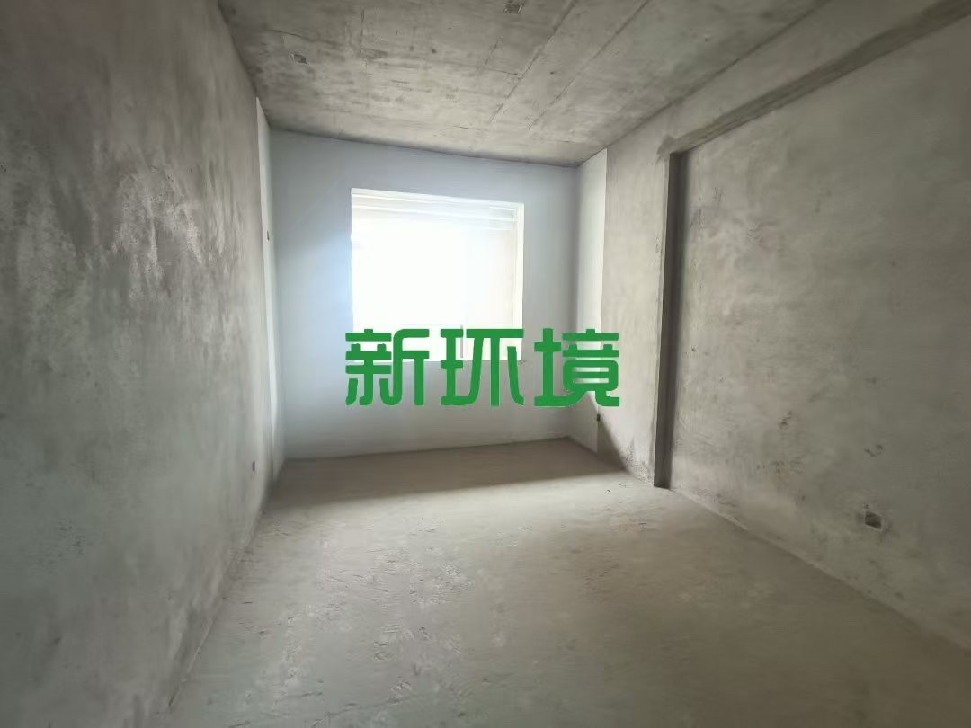 江与城 4室2厅2卫 180.0万 江与城 4室2厅2卫 180.0万客厅