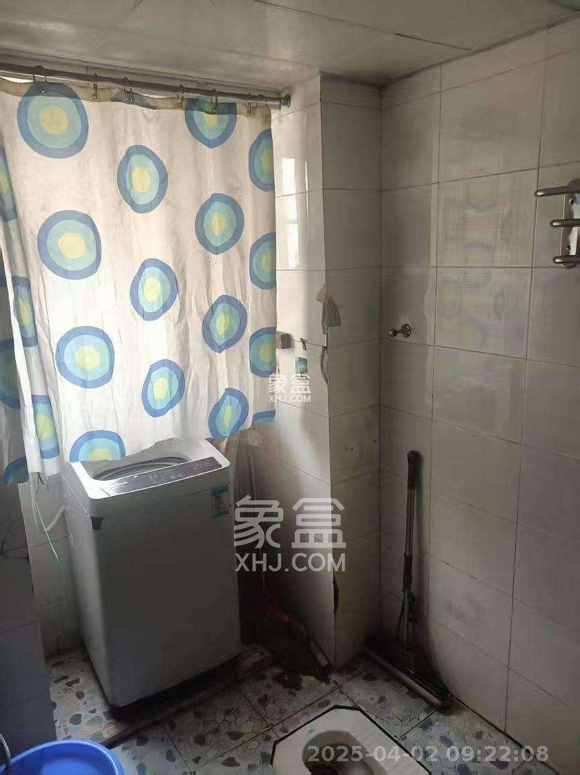 德雅村湘涂宿舍 2室2厅1卫 1500.0元/月 德雅村湘涂宿舍 2室2厅1卫 1500.0元/月室内图