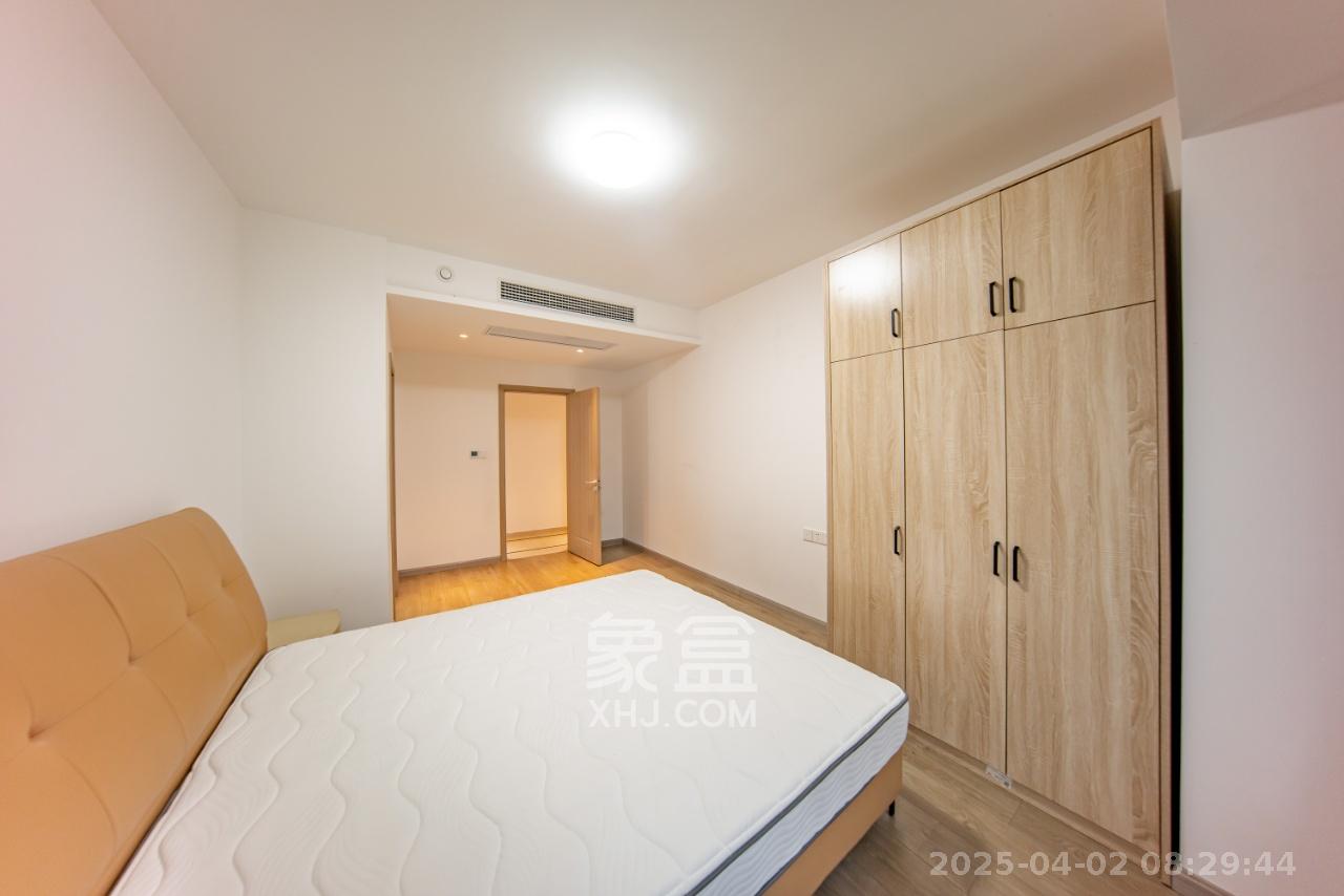 建投象山国际  4室2厅2卫   3600.00元/月室内图
