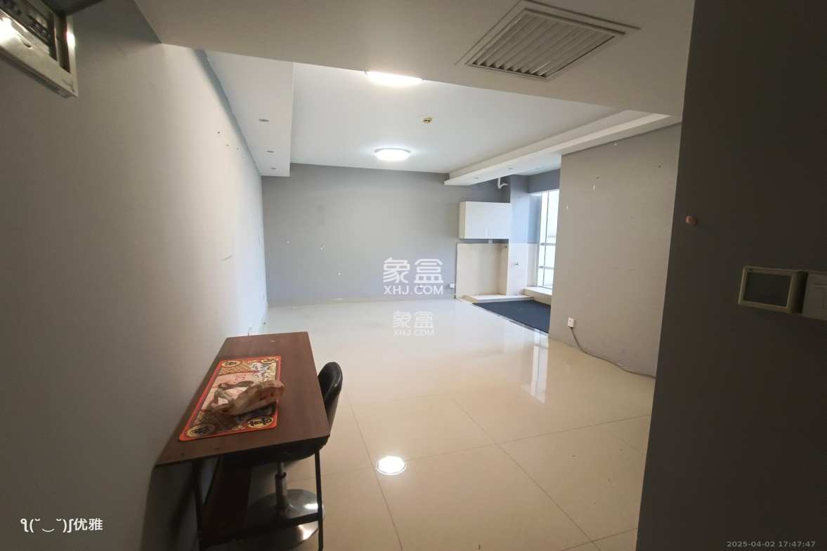 明城国际  2室2厅1卫    3200.0元/月 明城国际  2室2厅1卫    3200.0元/月室内图