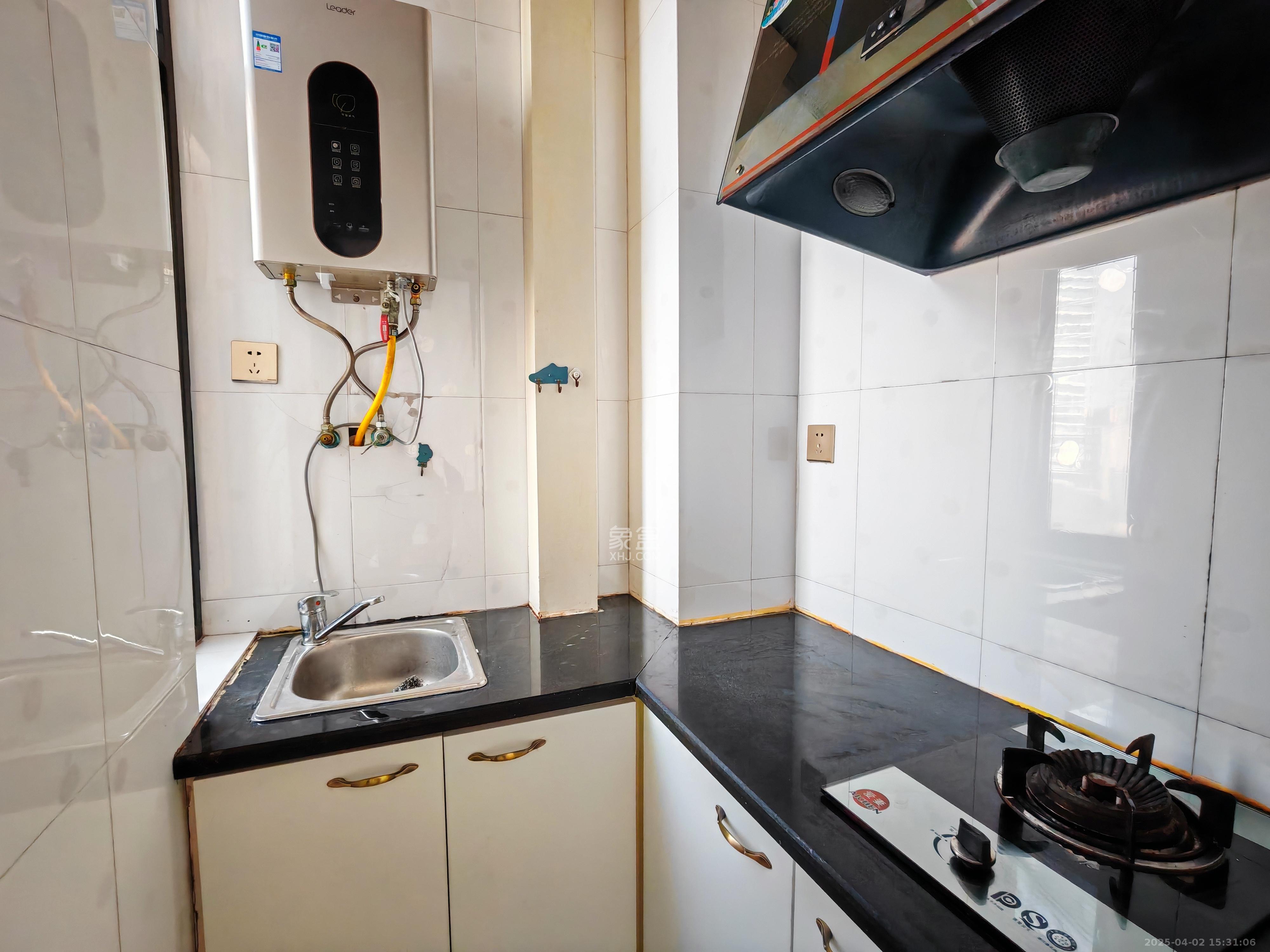 博林金谷  1室1厅0卫    1500.0元/月 博林金谷  1室1厅0卫    1500.0元/月室内图