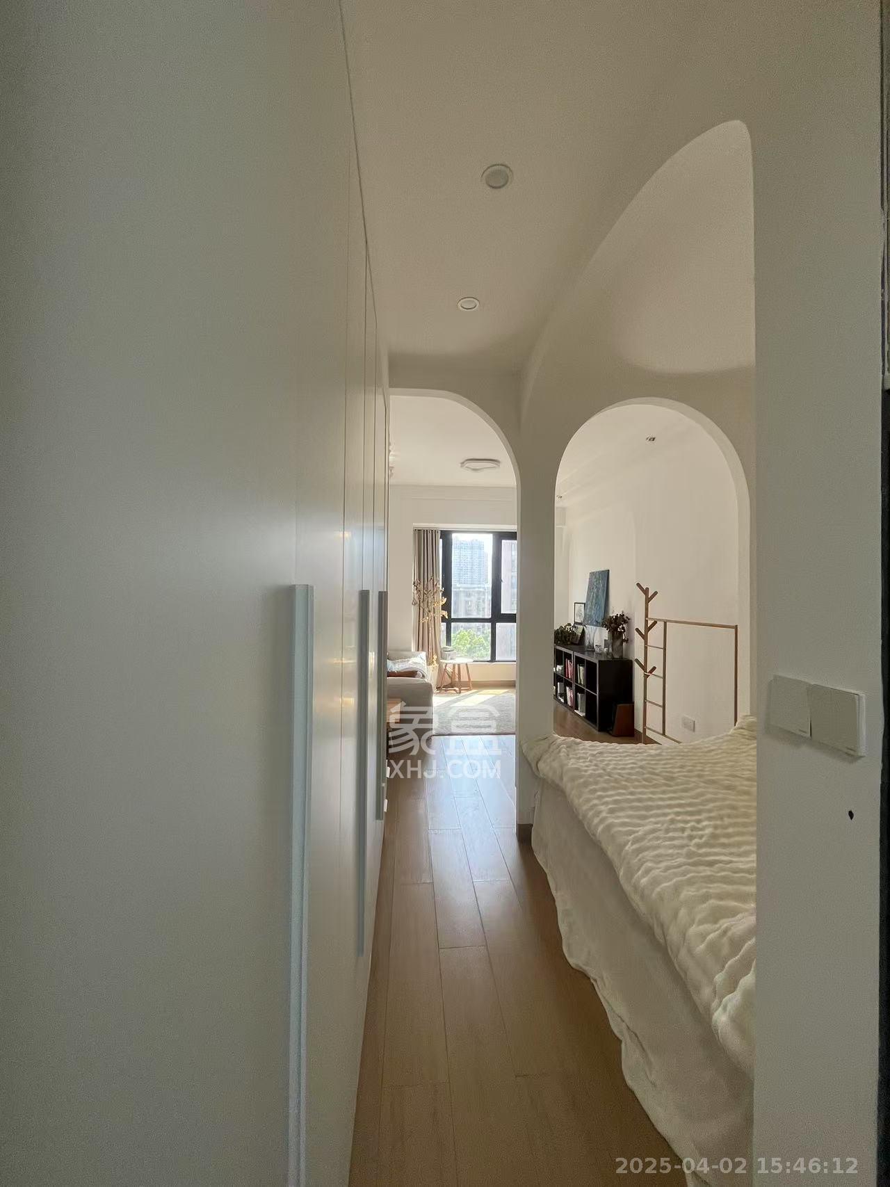 新力铂园(江山云著)  1室1厅1卫    1800.0元/月 新力铂园(江山云著)  1室1厅1卫    1800.0元/月室内图