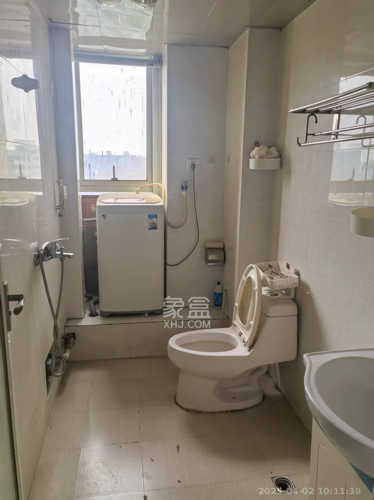 香槟小镇(香槟花苑) 1室1厅1卫 1000.0元/月 香槟小镇(香槟花苑) 1室1厅1卫 1000.0元/月室内图